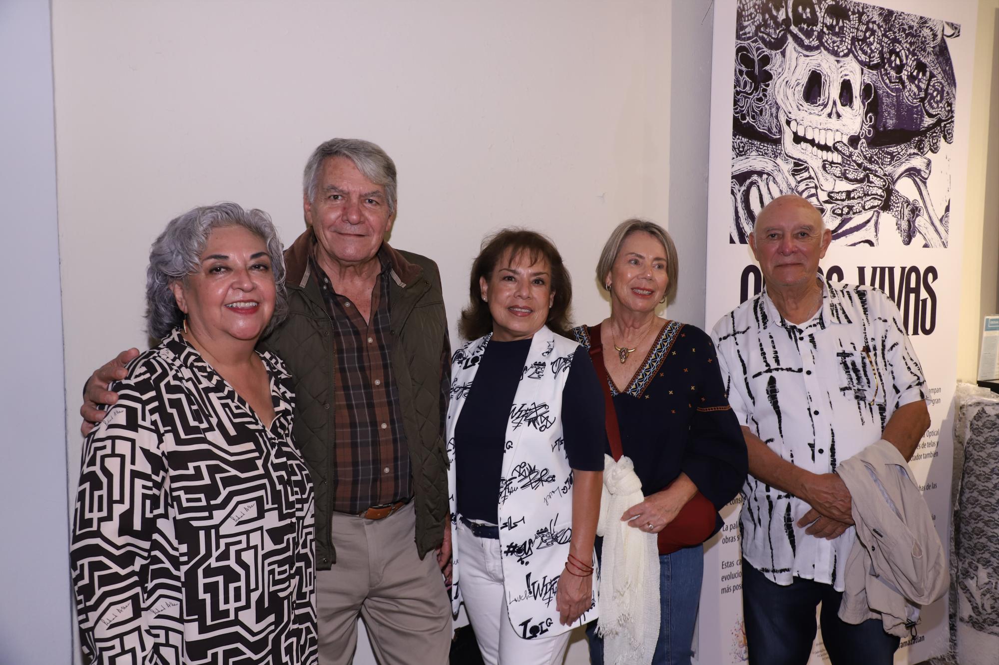 $!Cecilia, Ignacio Monje, Tere Cañas, Olivia Rochín y Roberto García.