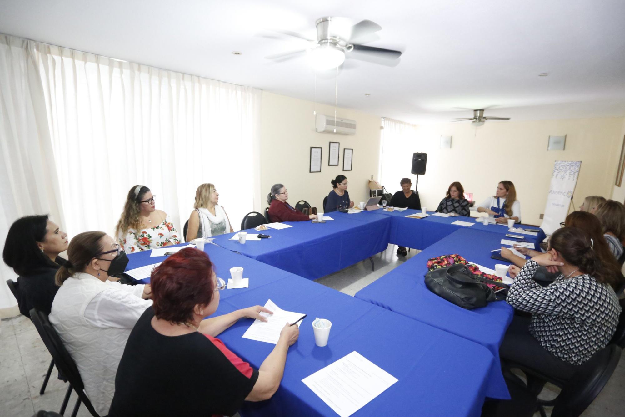 $!Capacitaciones y reuniones se realizan en todo el ciclo escolar.