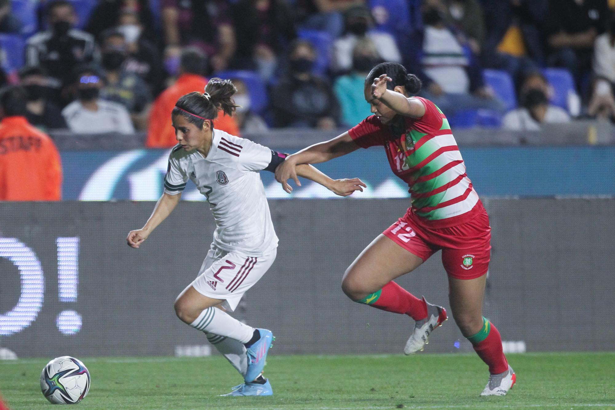$!México brilla con goleada 9-0 ante Surinam, en la eliminatoria rumbo al Mundial Femenil
