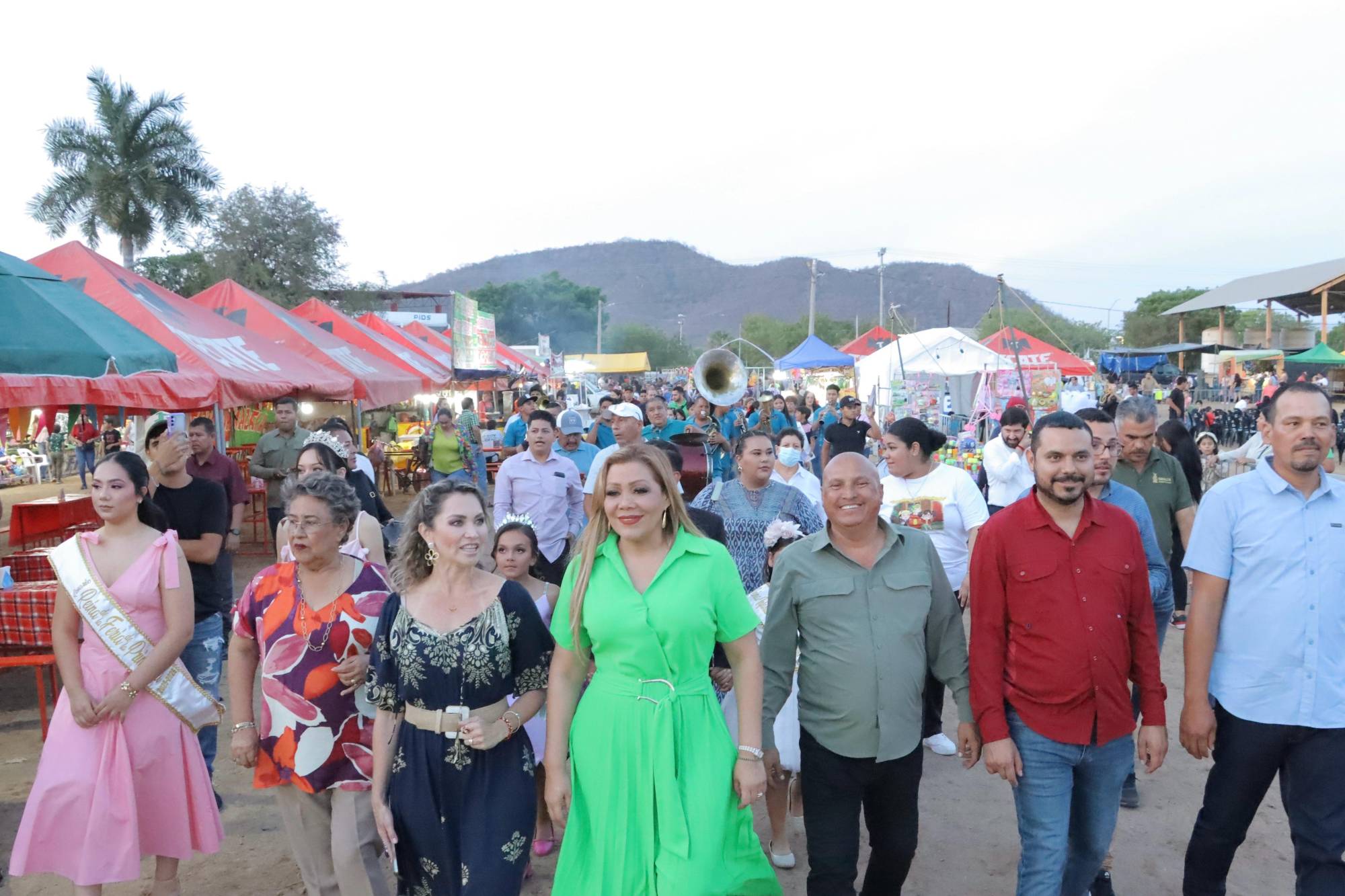 $!Comienza la tradicional Feria de la Primavera de Rosario 2025