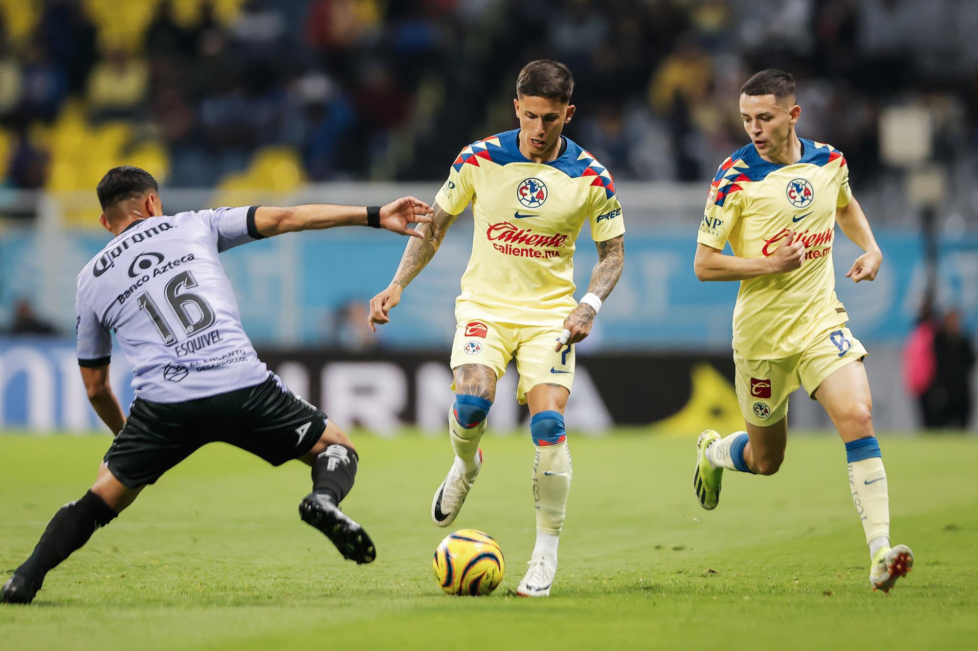 $!Mazatlán FC saca valioso empate al América en el Estadio Azteca