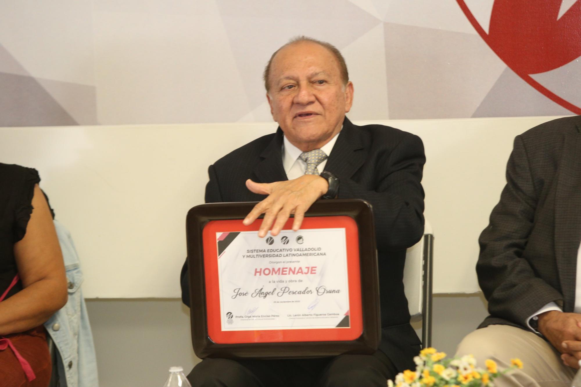 $!José Ángel Pescador