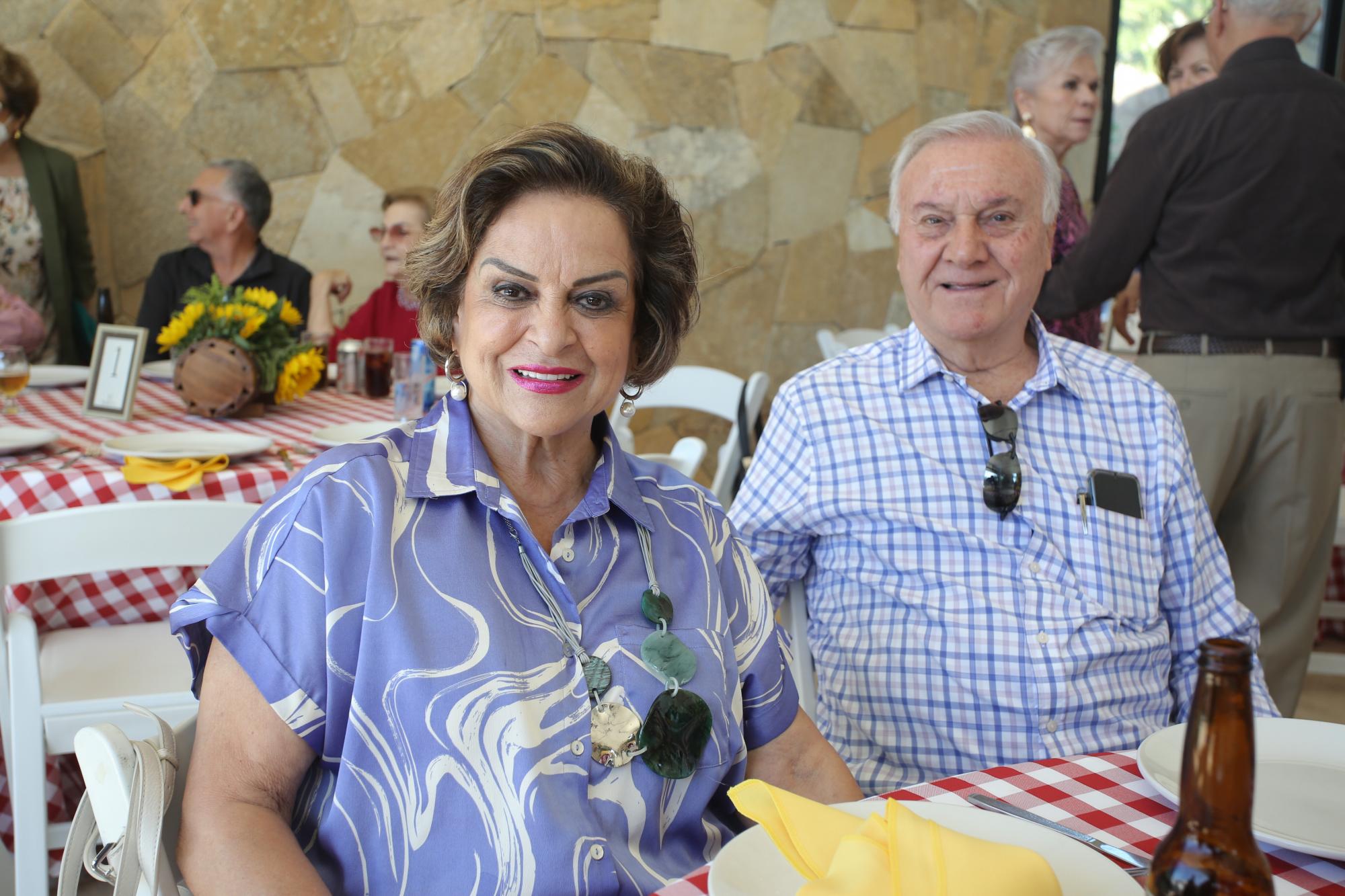 $!Rayito Arias de Rodríguez y Rodrigo Rodríguez.