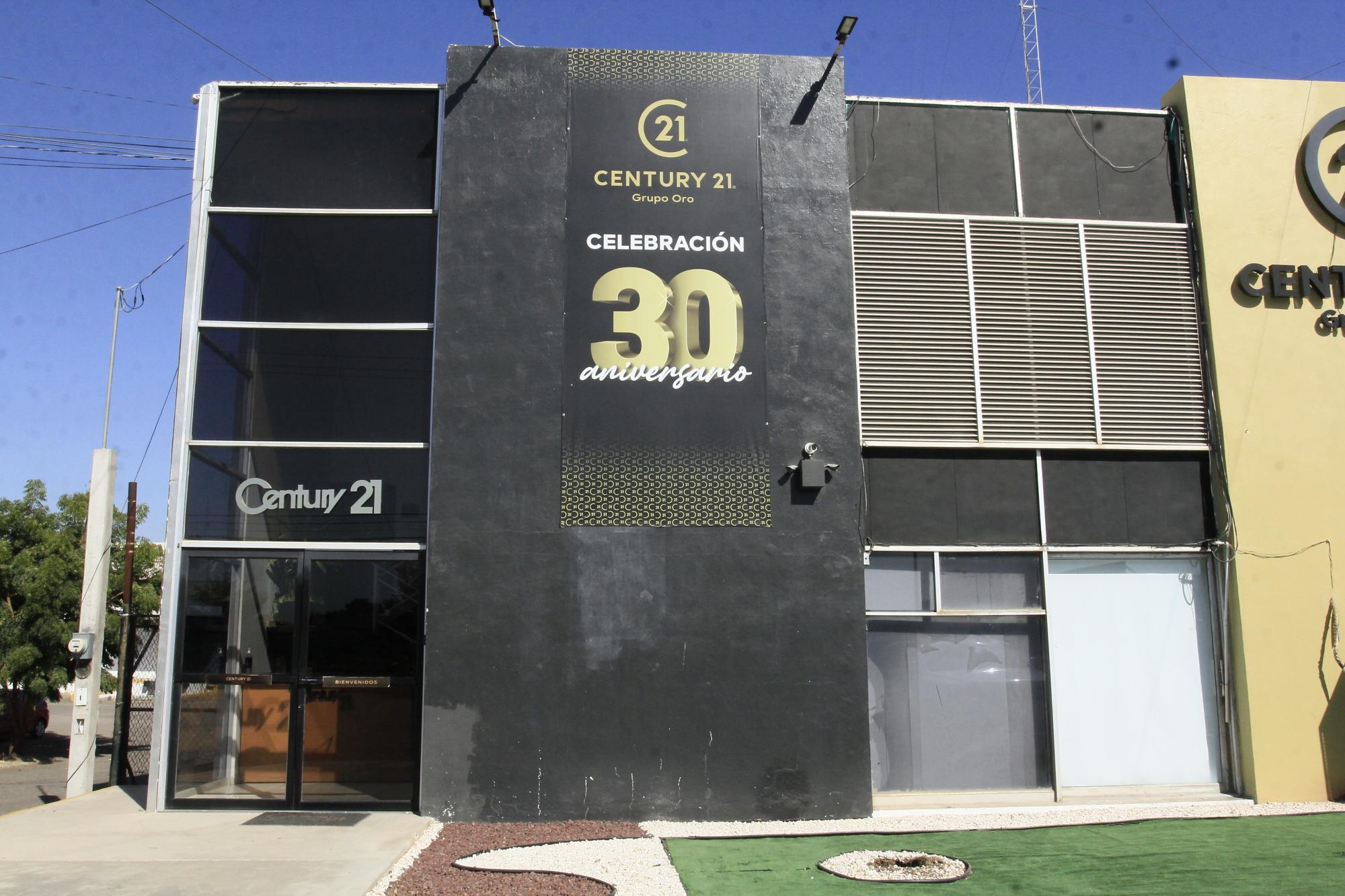 $!Las oficinas de Century 21 Grupo Oro se ubican en Av. Federalismo 2500, Col. Recursos Hidráulicos.