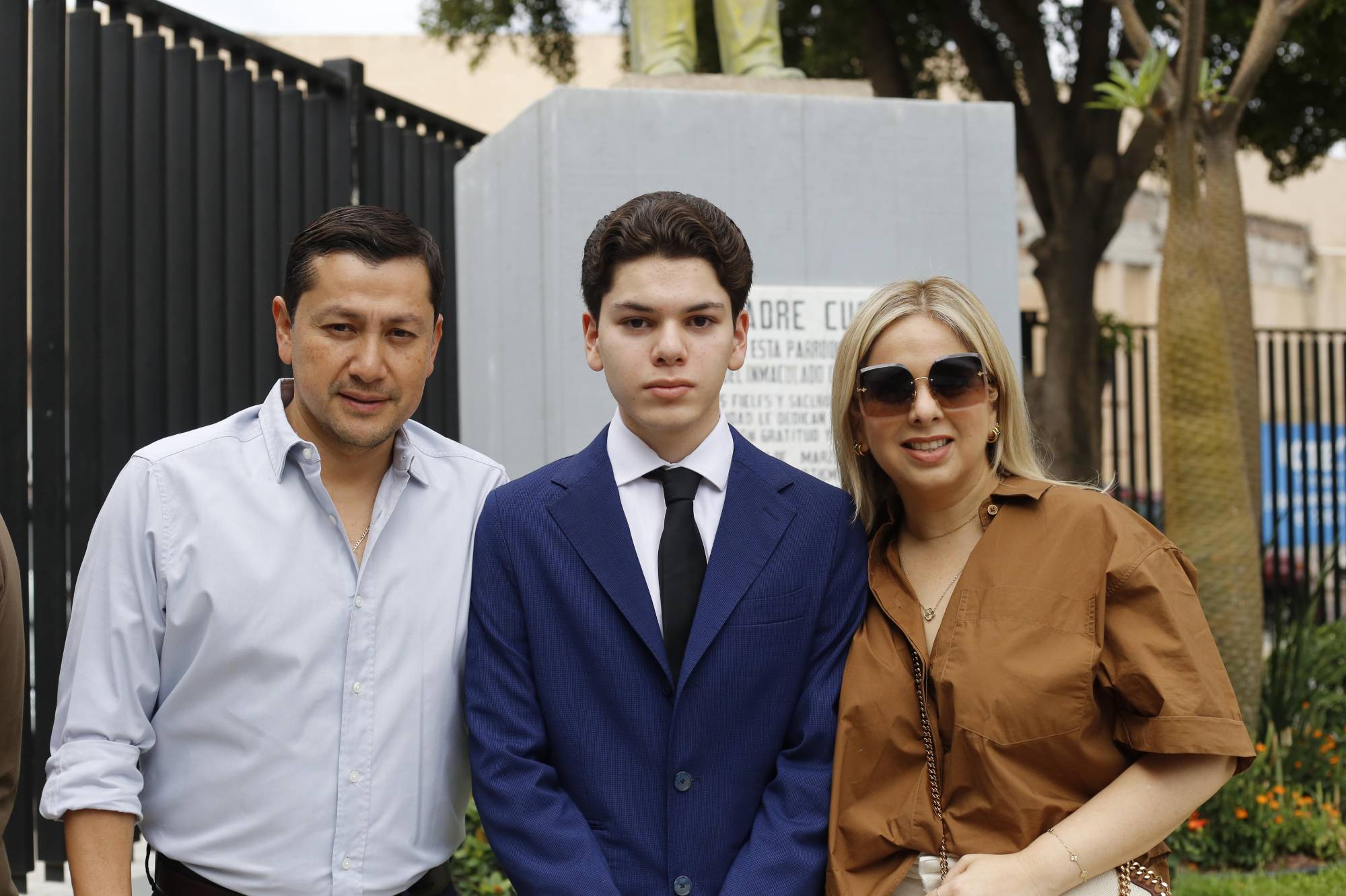 $!Teo Martínez, Luis David Martínez Castro y Anabel Castro.
