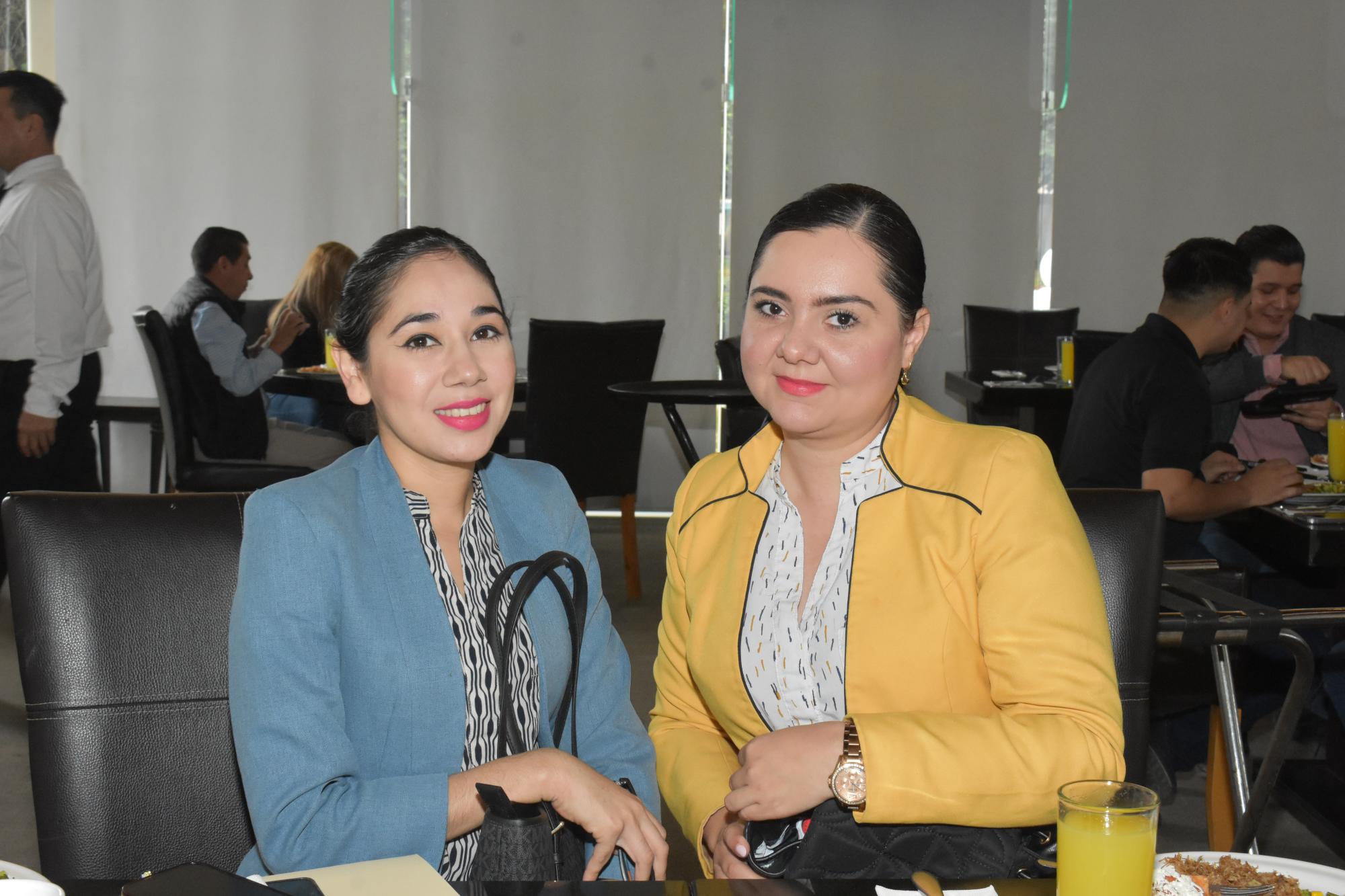 $!Viridiana Ramírez y Nataly Flores.