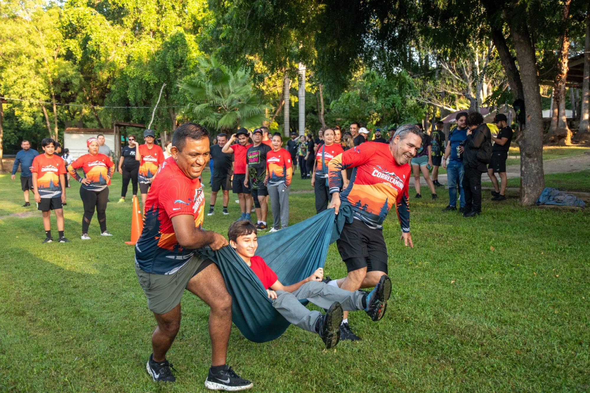 $!Reúne a familias y visitantes la tercera edición del Festival del Raspado en Imala