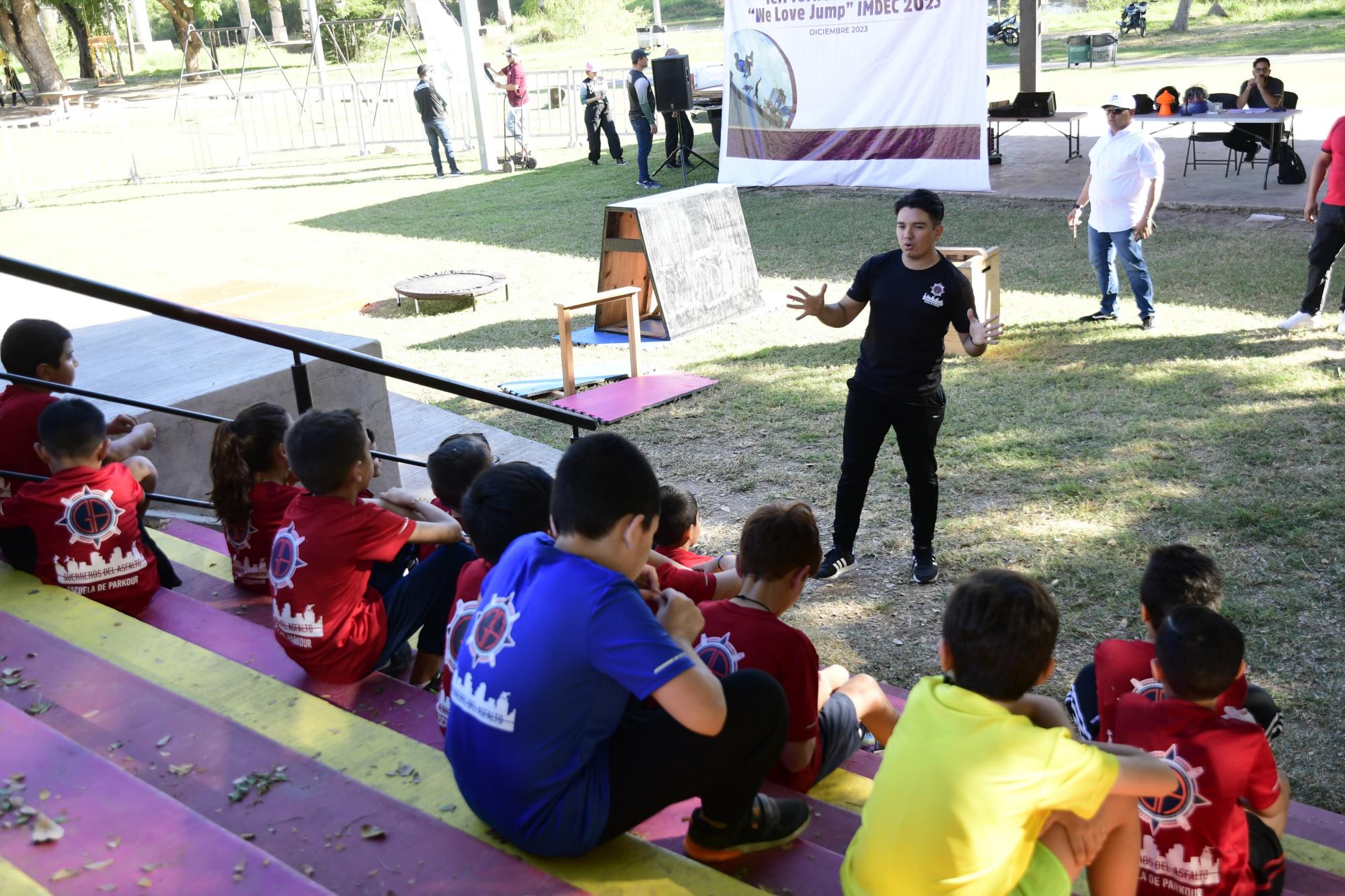 $!Lucen habilidades en Torneo de Parkour We Love Jump-Imdec 2023