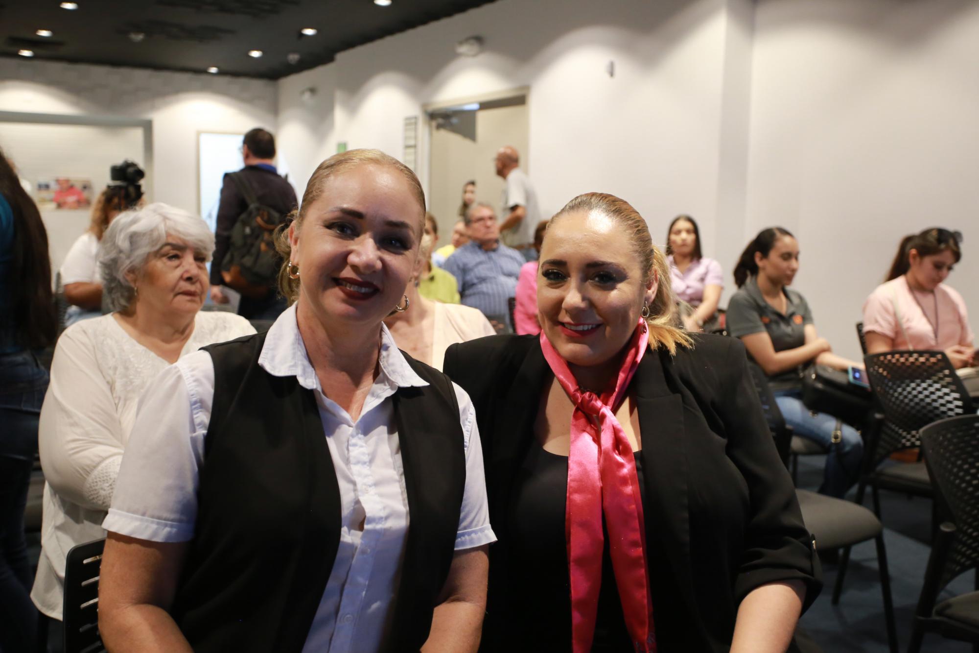 $!Beatri Osuna y Miriam Rentería.