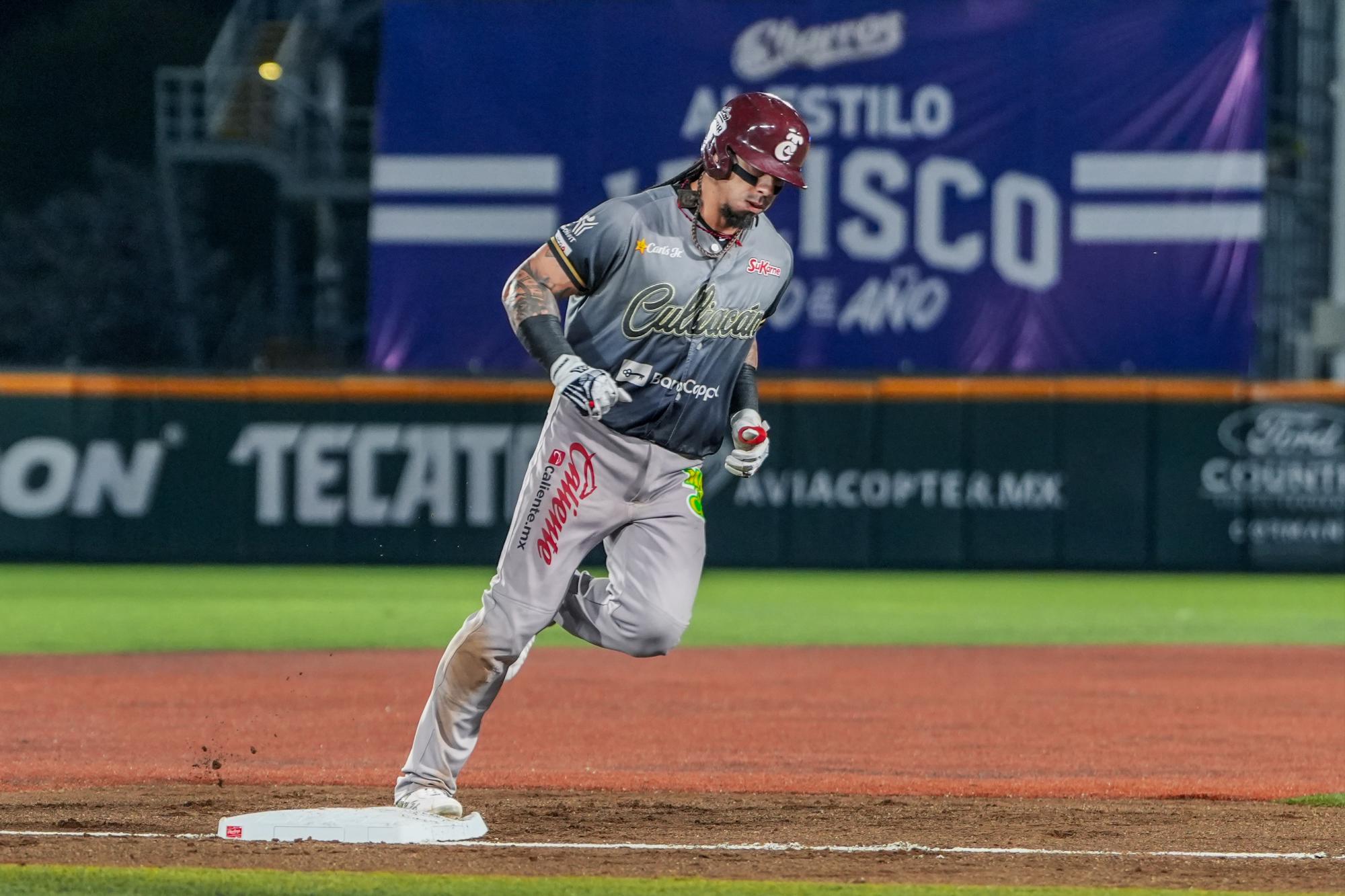 $!Tomateros de Culiacán empareja la serie en Zapopan