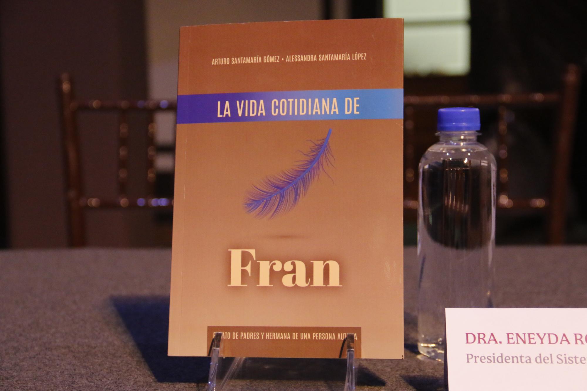 $!Portada del libro.