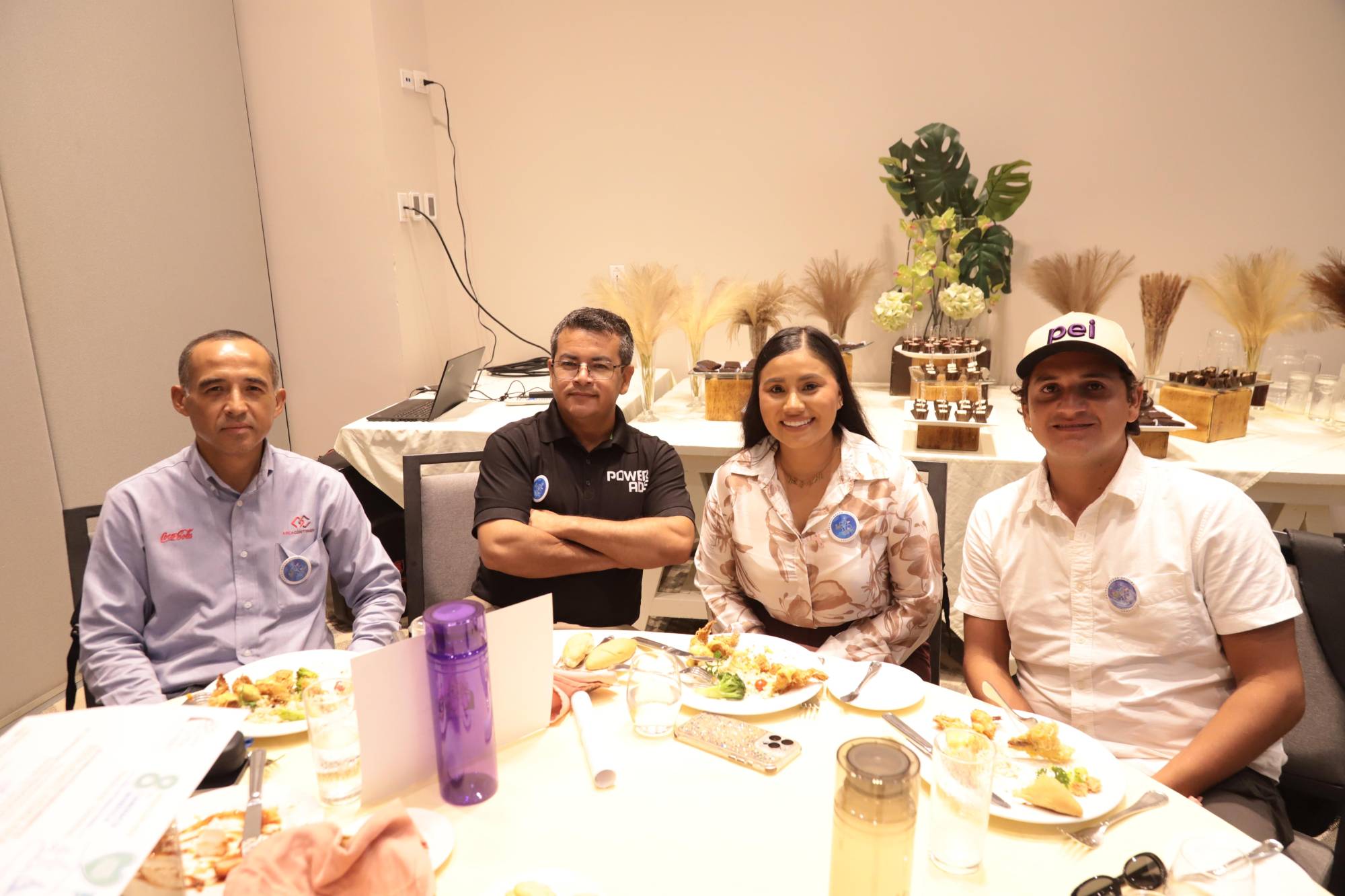 $!Walter González, Israel Alcántar, Brenda Saucedo y David Rivera.