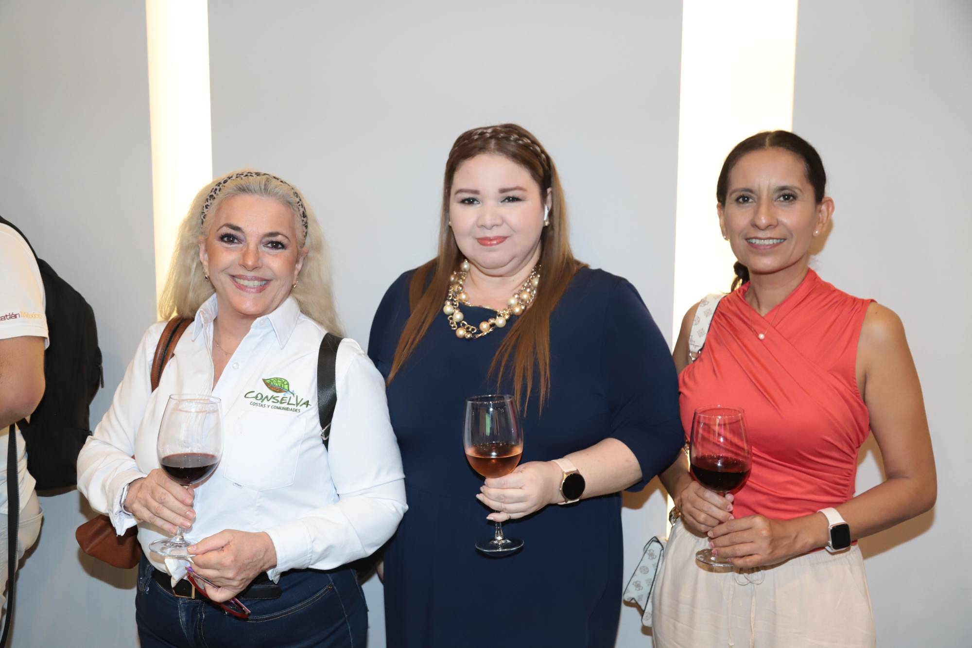 $!Marisa García, Verenice López y Mireya Herrera.