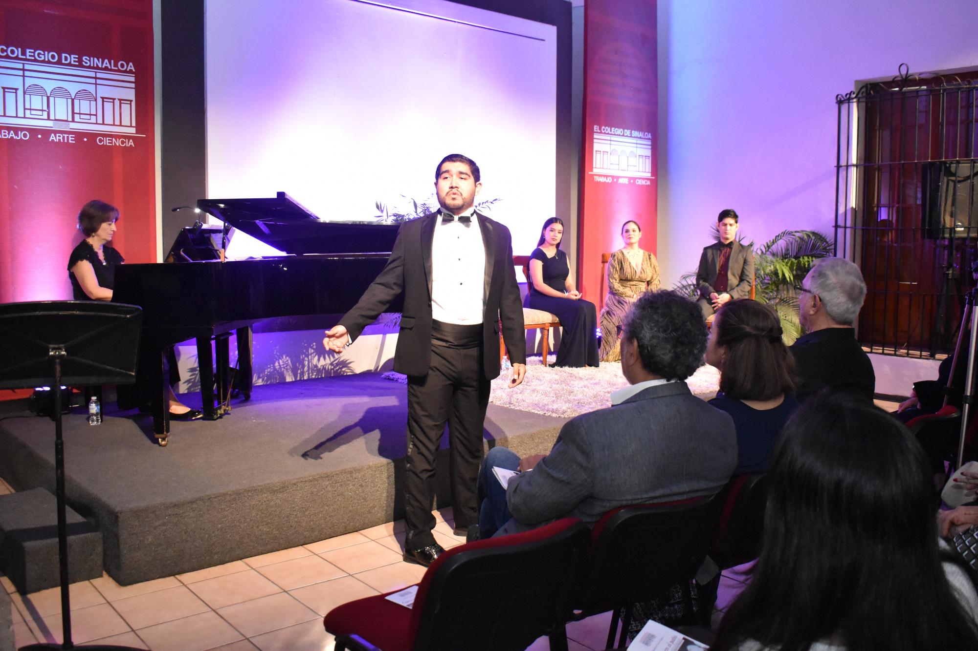 $!Además, participaron cantantes de ópera.