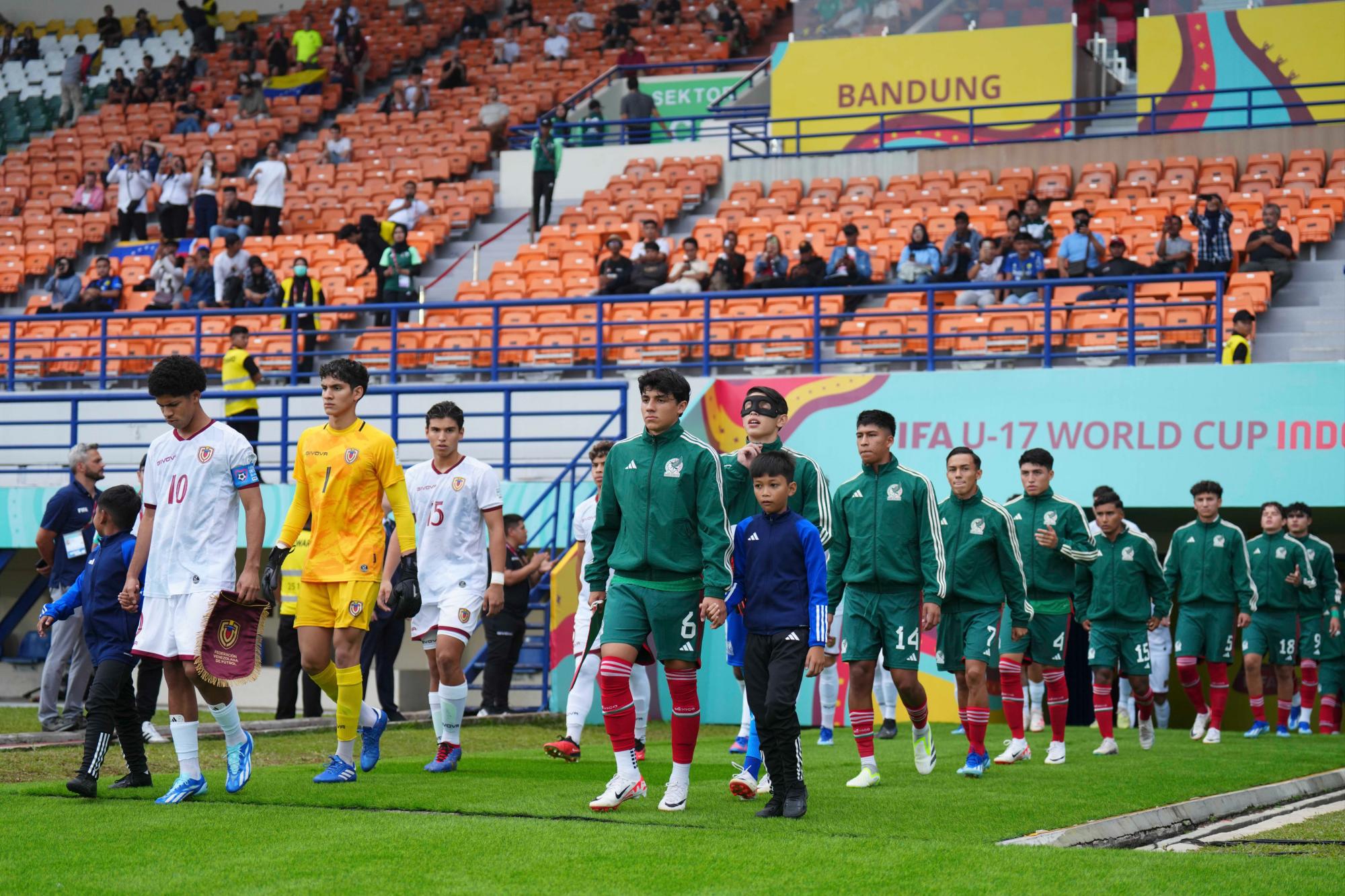 $!El Tricolor Sub 17 no puede con Venezuela y complica su clasificación