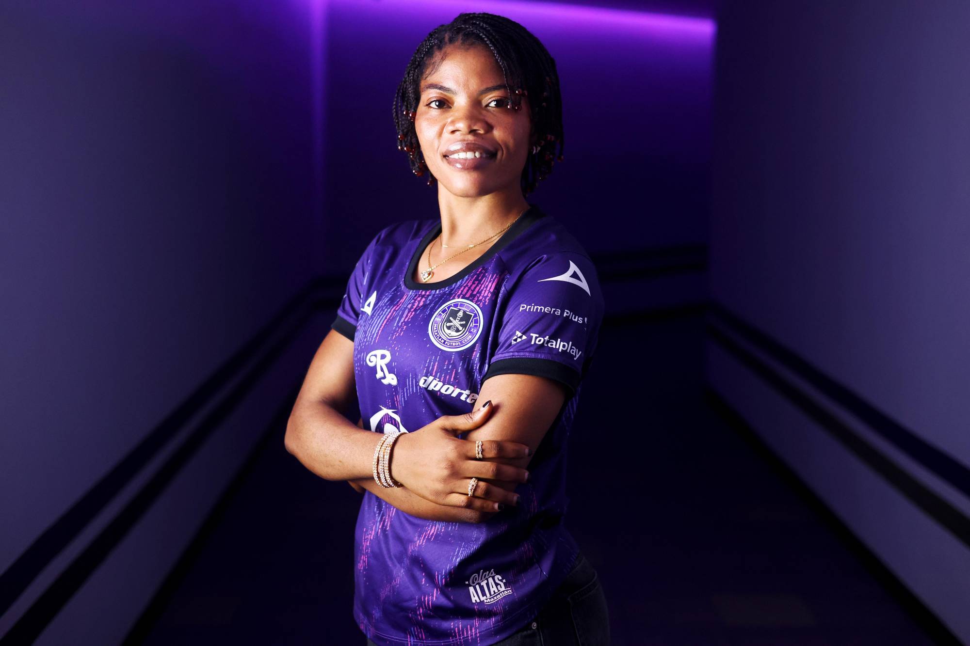 $!Mazatlán suma poder ofensivo con la nigeriana Lawal Taiwo para el Apertura 2025