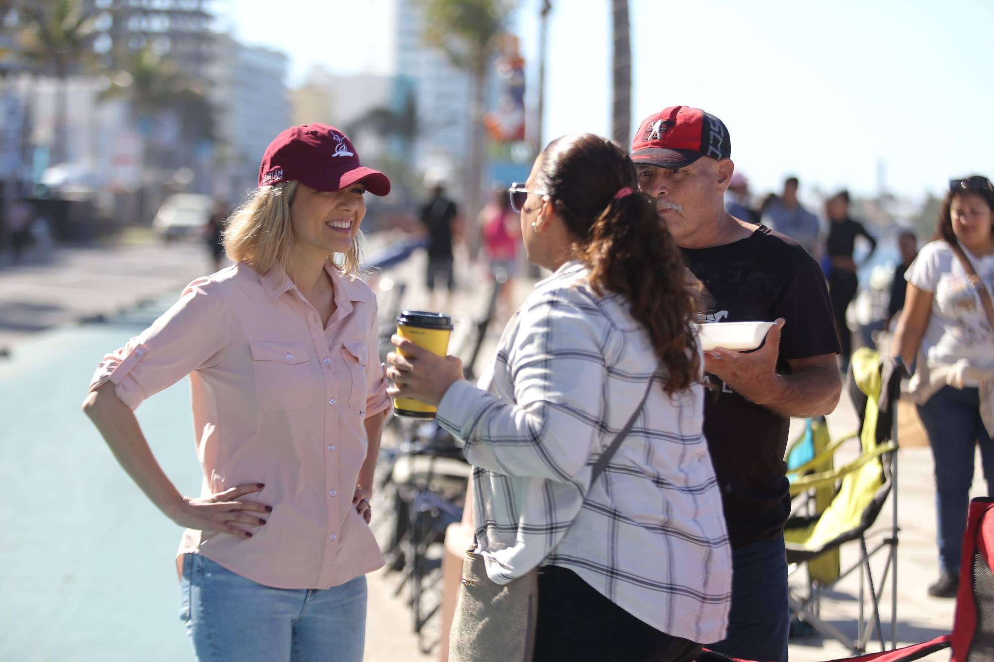$!Realiza Alcaldesa de Mazatlán recorrido por ruta del desfile bajo fuerte operativo de seguridad