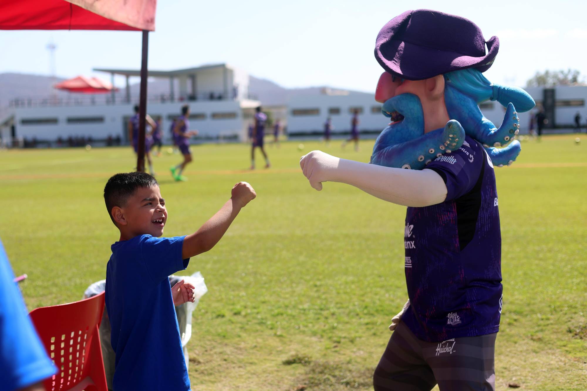 $!Visita de lujo en el entrenamiento de Mazatlán FC