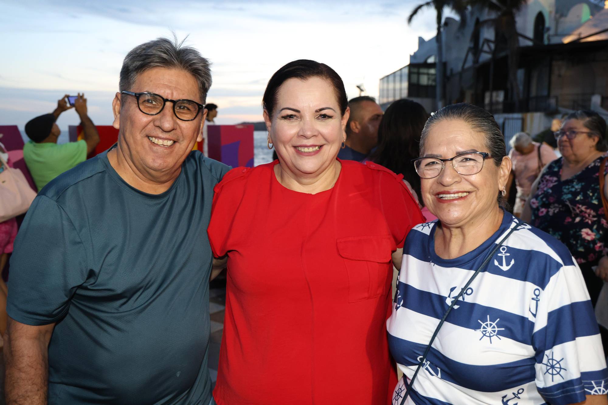 $!Juan Cárdenas, Martha Morán y Carmen Padilla.