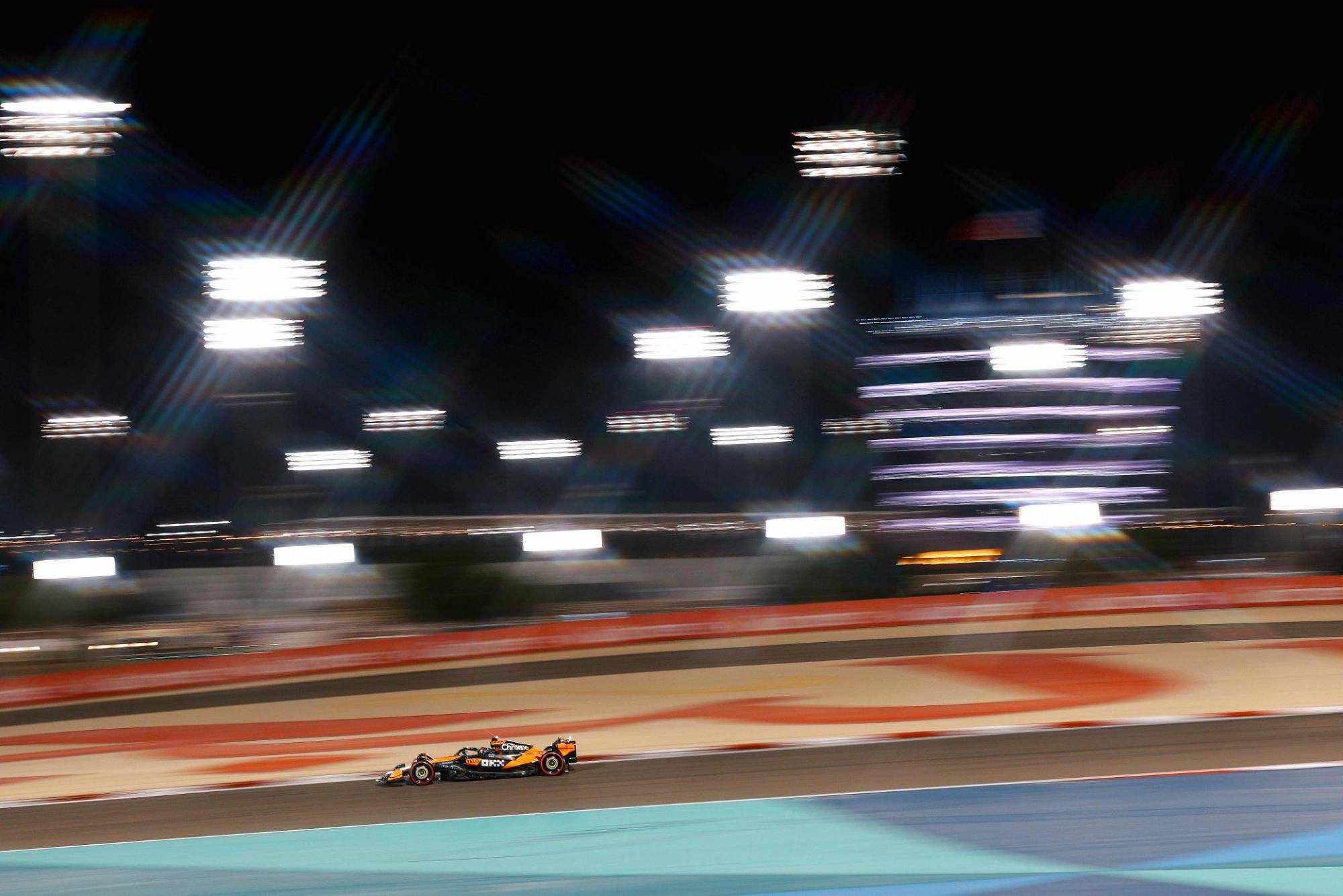 $!Oscar Piastri logra la pole en Bahréin y reafirma su liderazgo en McLaren