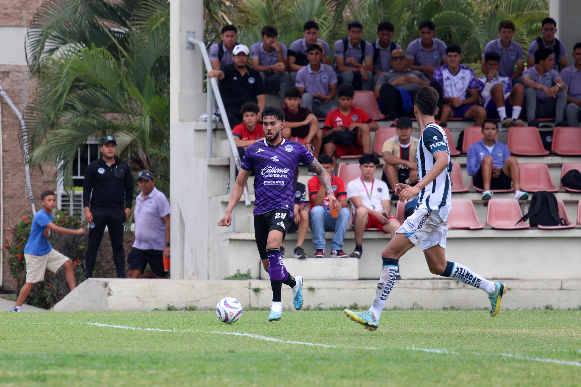 $!Cañoneros juveniles no pueden sacar la victoria ante los Tuzos