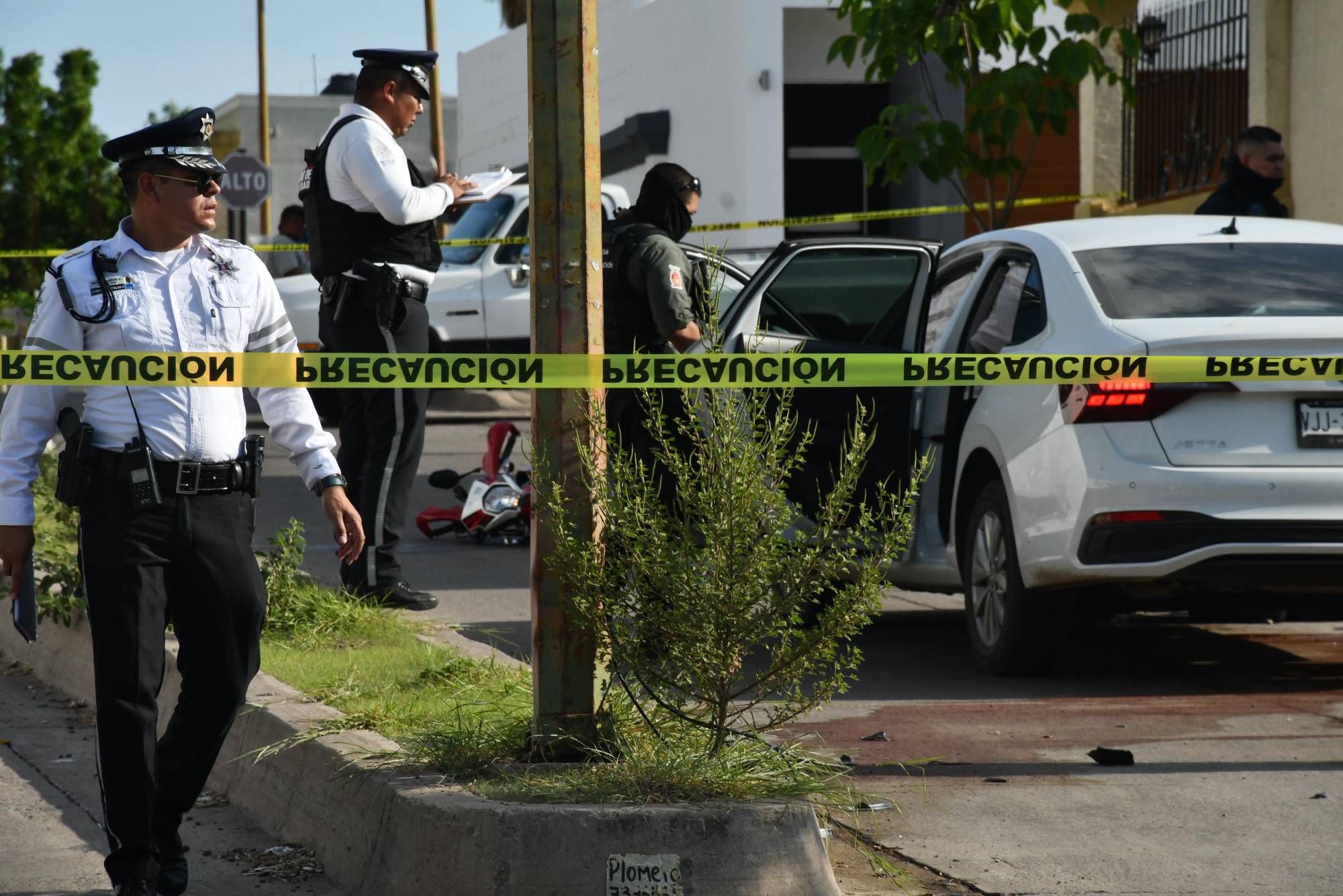 $!Muere motociclista tras ser embestido por un vehículo en Culiacán