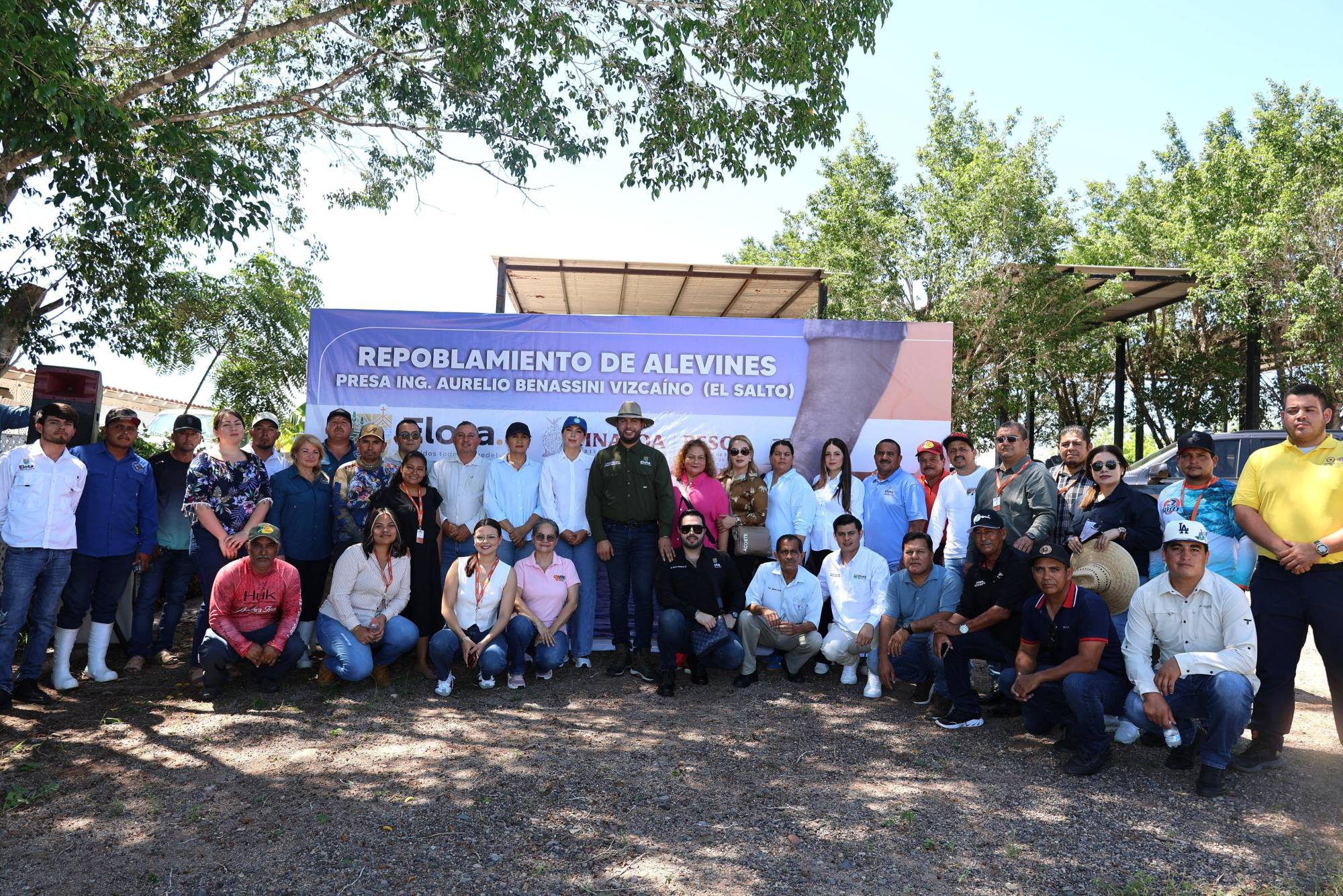 $!Siembran un millón de alevines en la presa El Salto, en Elota