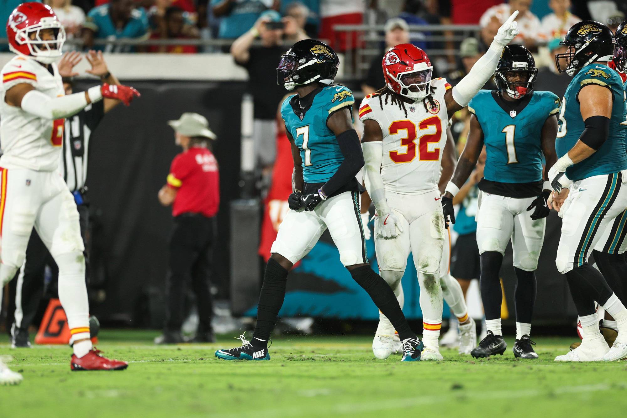 $!Jacksonville Jaguars sorprende a Kansas City Chiefs con remontada dramática en la Semana 5