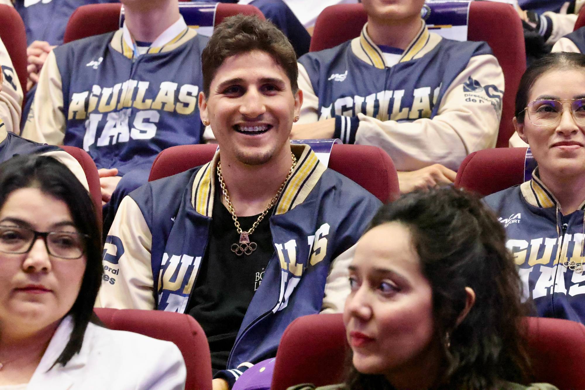 $!Reconocen a deportistas de la UAS en entrega de estímulos