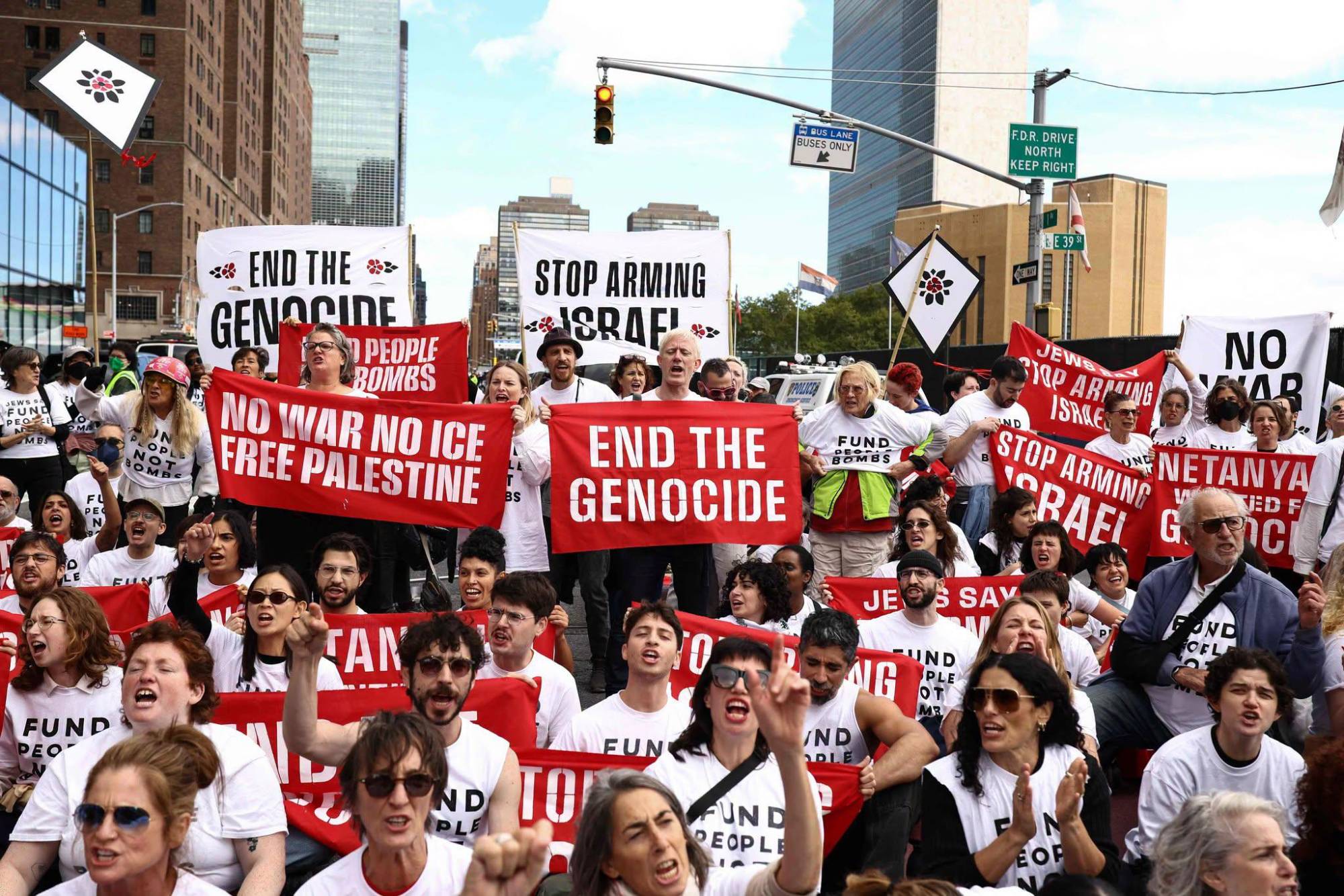 $!Detienen a la actriz Susan Sarandon en Nueva York, por manifestarse ante la ONU