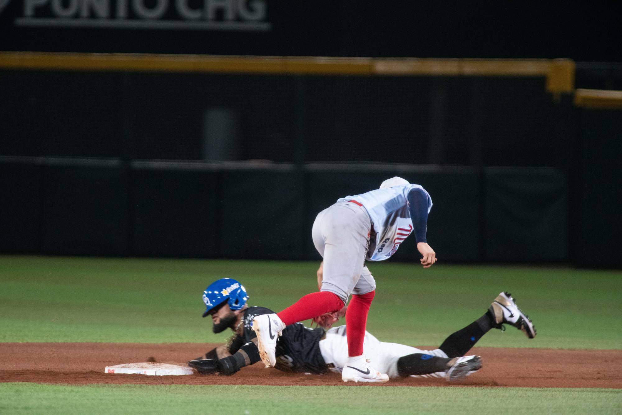 $!Venados de Mazatlán tiene bravía reacción, pero se queda corto y cae en Ciudad Obregón