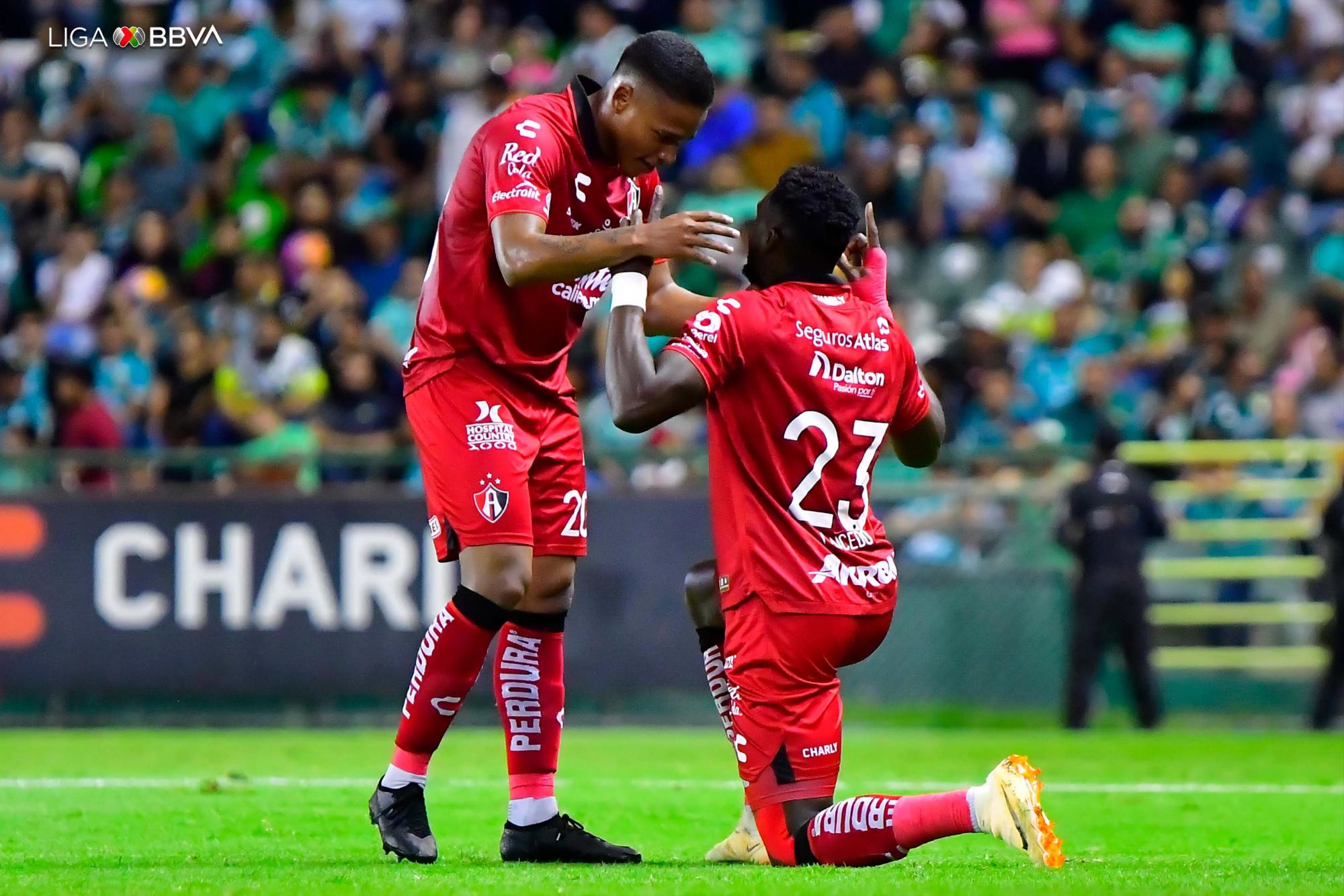 $!León y Atlas dividieron puntos en partido pendiente de la Jornada 11