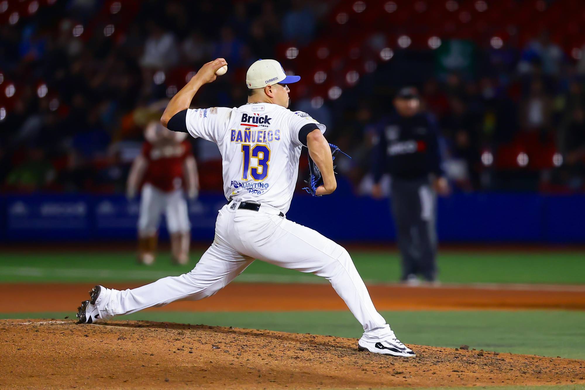 $!Charros blanquea a Yaquis y se queda con la serie en el Panamericano