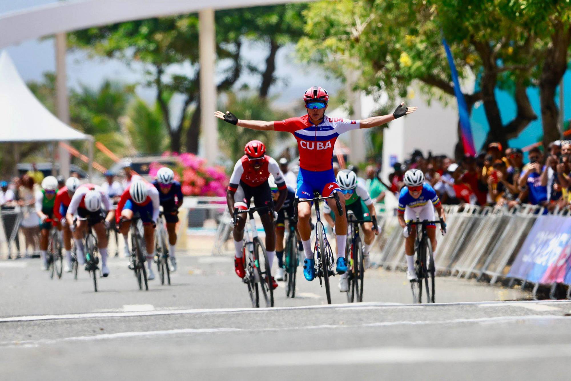 $!Sinaloense Yareli Salazar finaliza en el lugar 19 de la prueba de ruta en Santo Domingo 2026