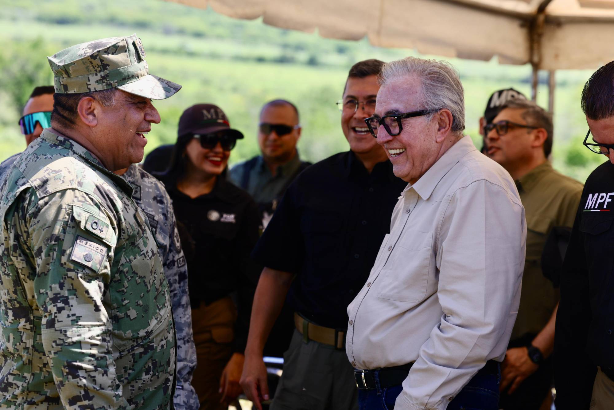 $!Rocha encabeza incineración de drogas y destrucción de cámaras de videovigilancia clandestinas en Culiacán