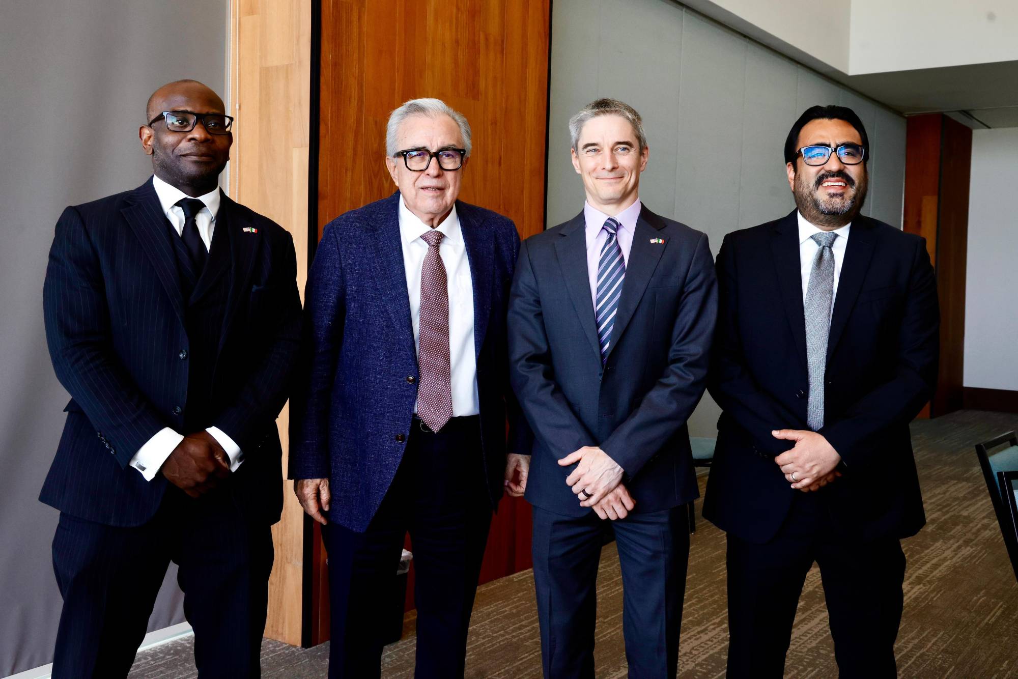 $!Rocha se reúne con Cónsul de EU en Mazatlán y acuerdan fortalecer cooperación