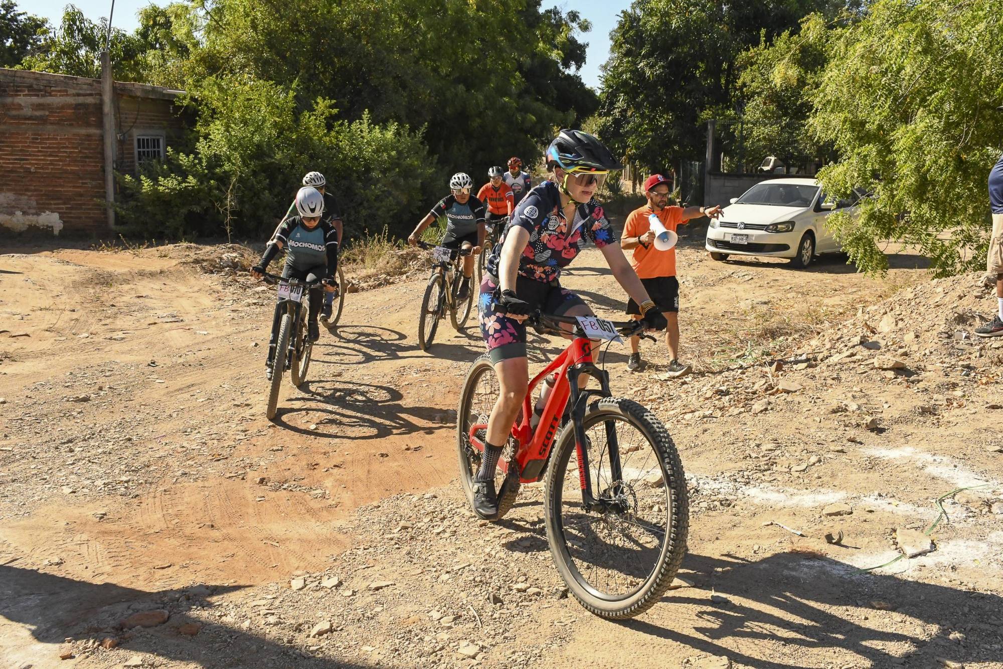 $!Conalep Sinaloa impulsa deporte y educación con carrera ciclista en Mocorito