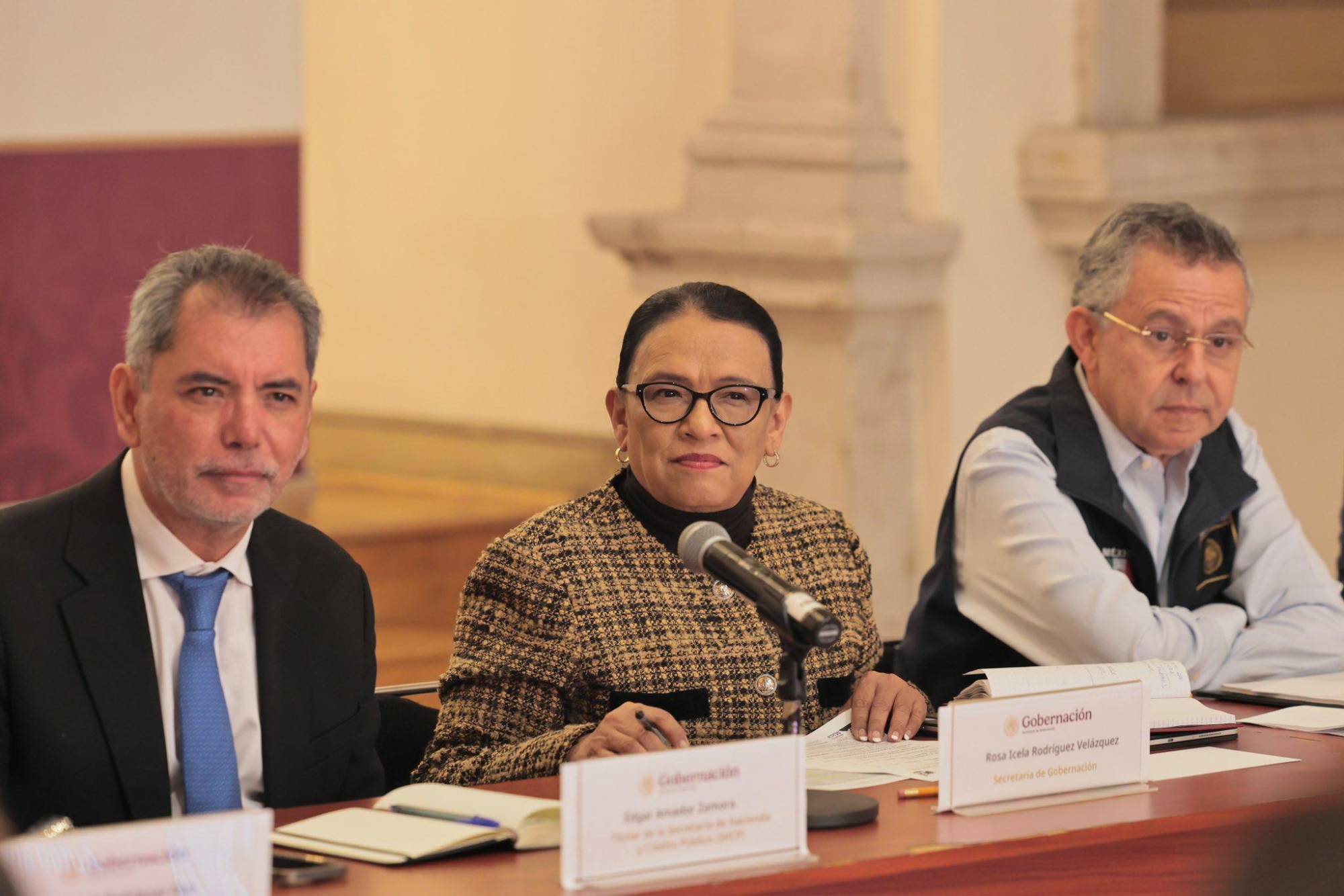 $!Gobierno acuerda mesa de trabajo con transportistas, tras reunión