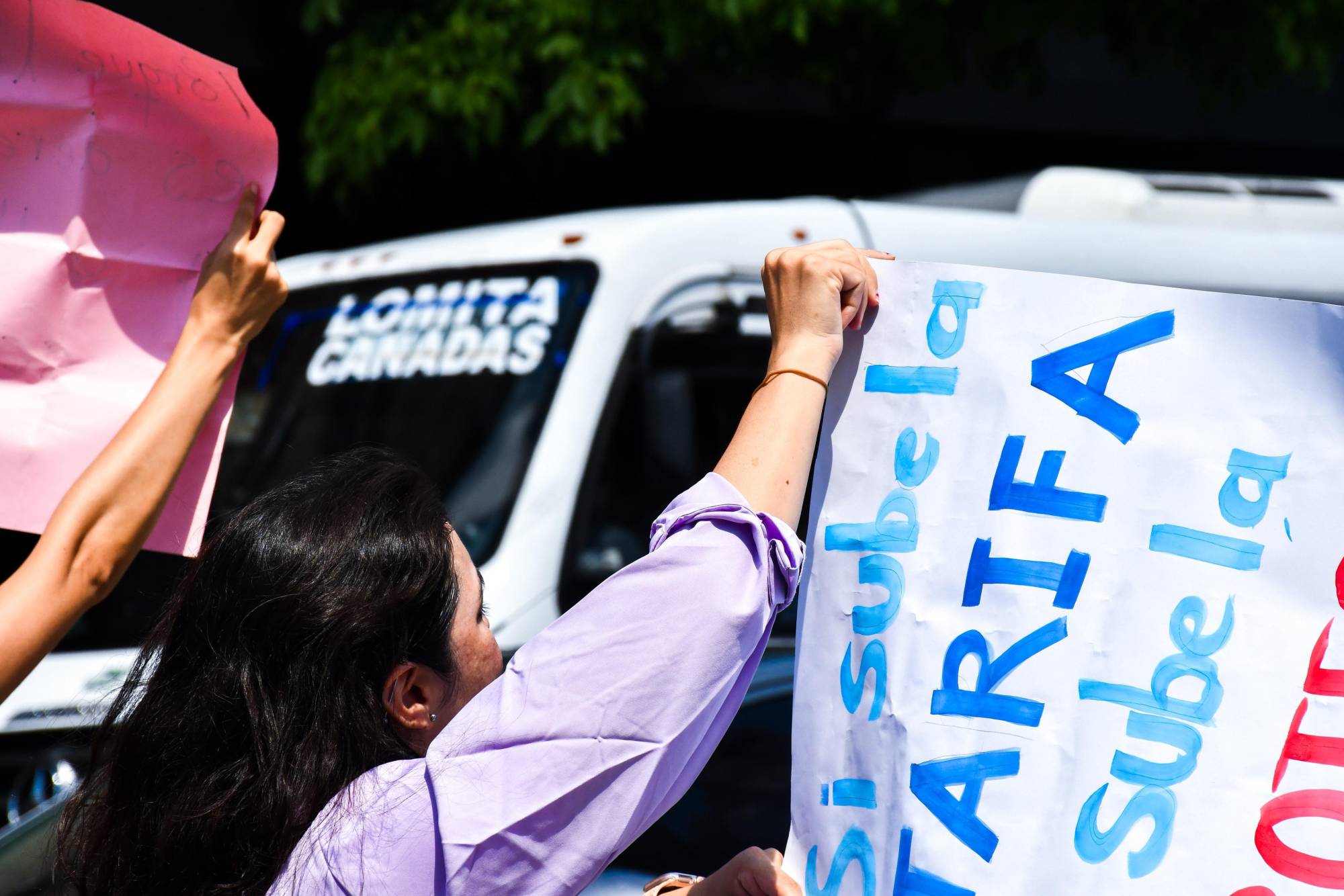 $!Marchan en Culiacán para exigir transporte público digno y accesible
