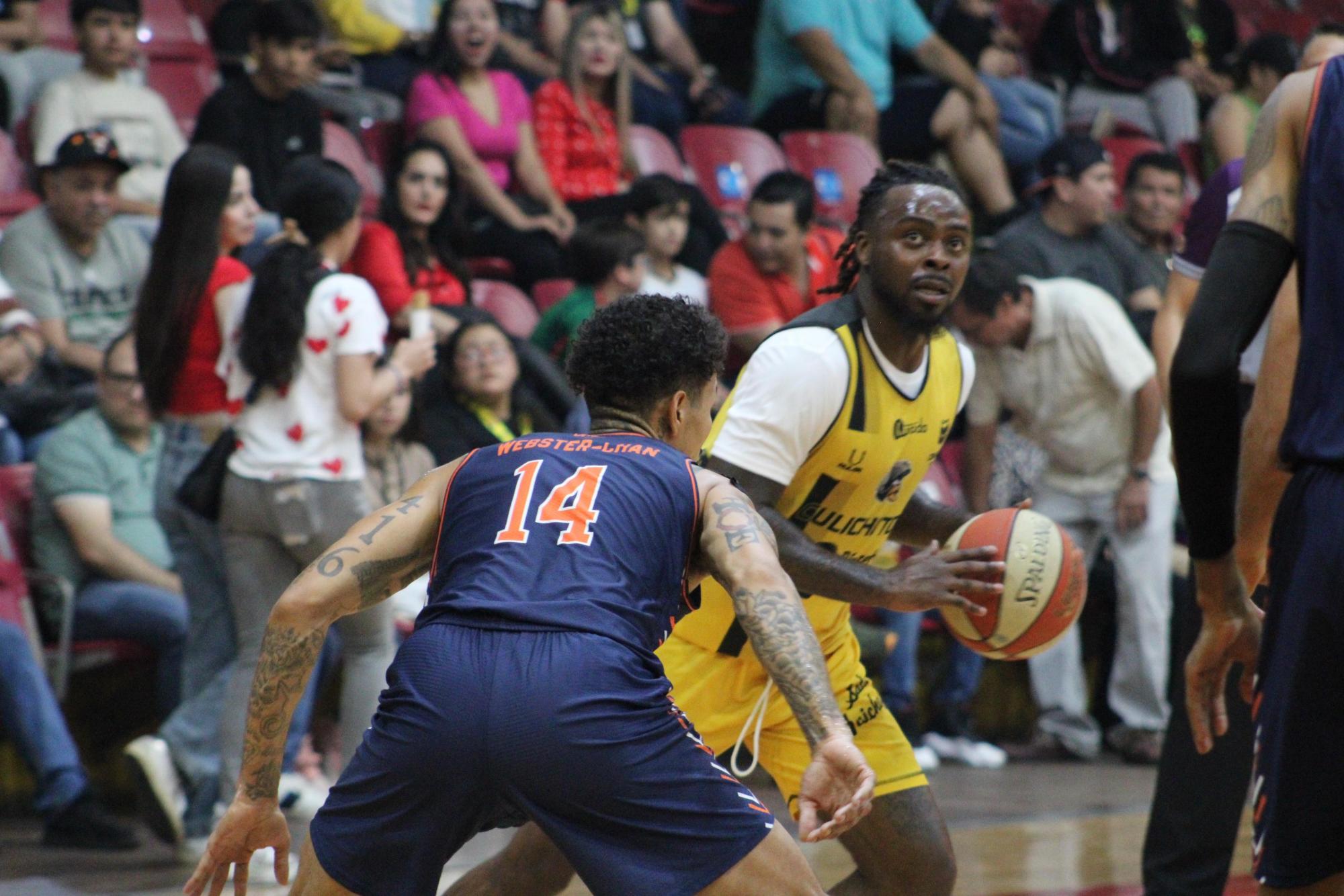 $!Tropieza Caballeros de Culiacán en casa ante Pioneros