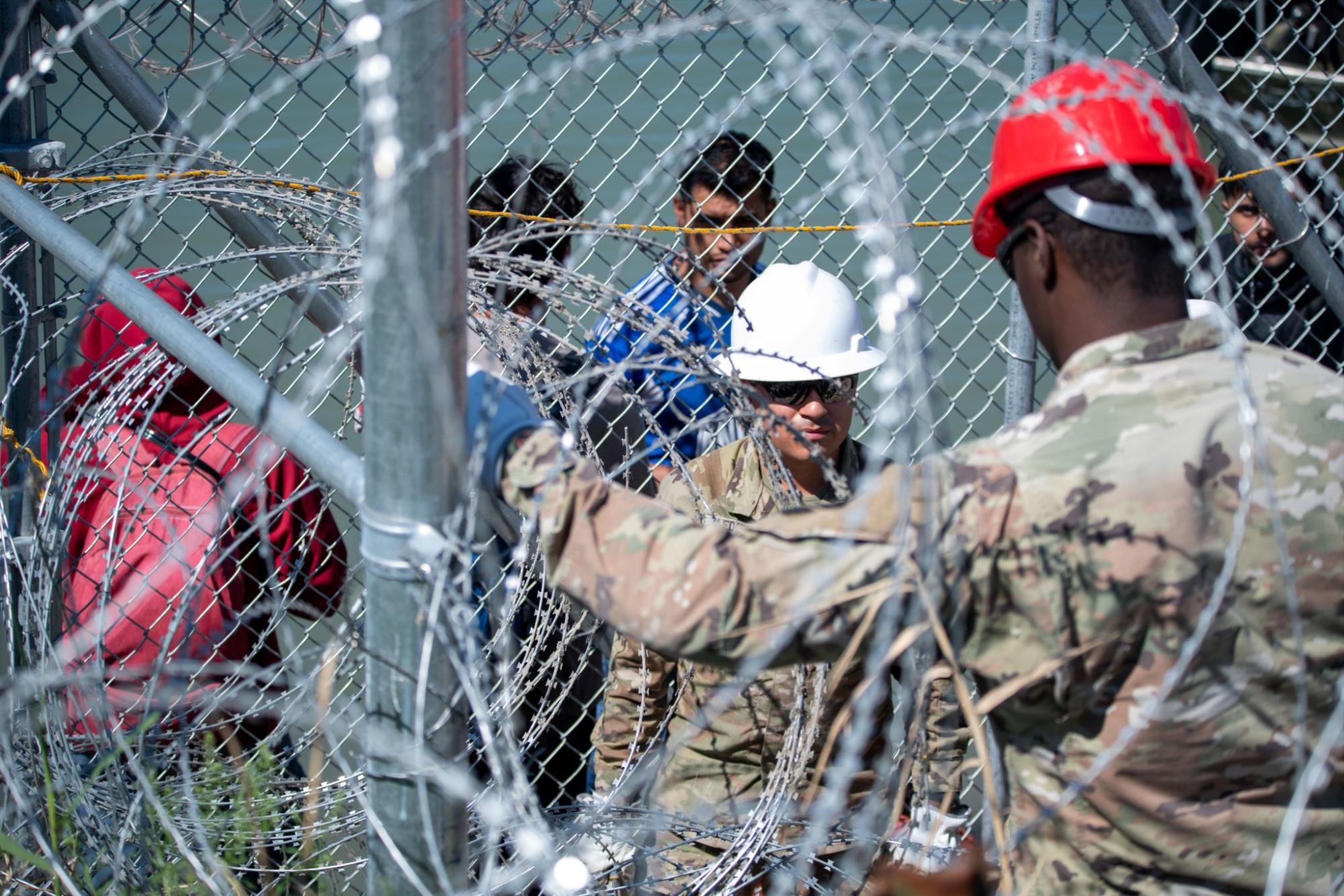 $!Juez extiende orden que prohíbe a Texas detener inmigrantes bajo la ley SB4