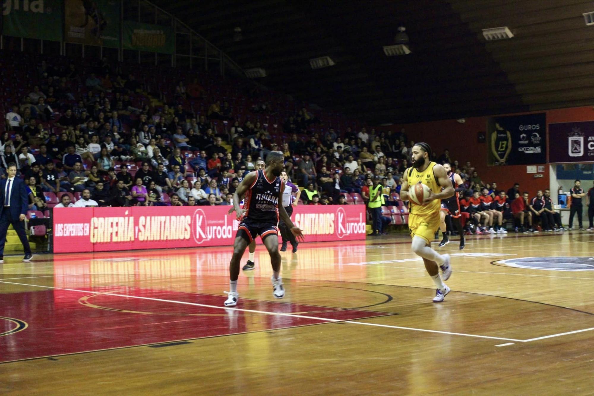 $!Mal comienzo de Caballeros de Culiacán en el Cibacopa 2024