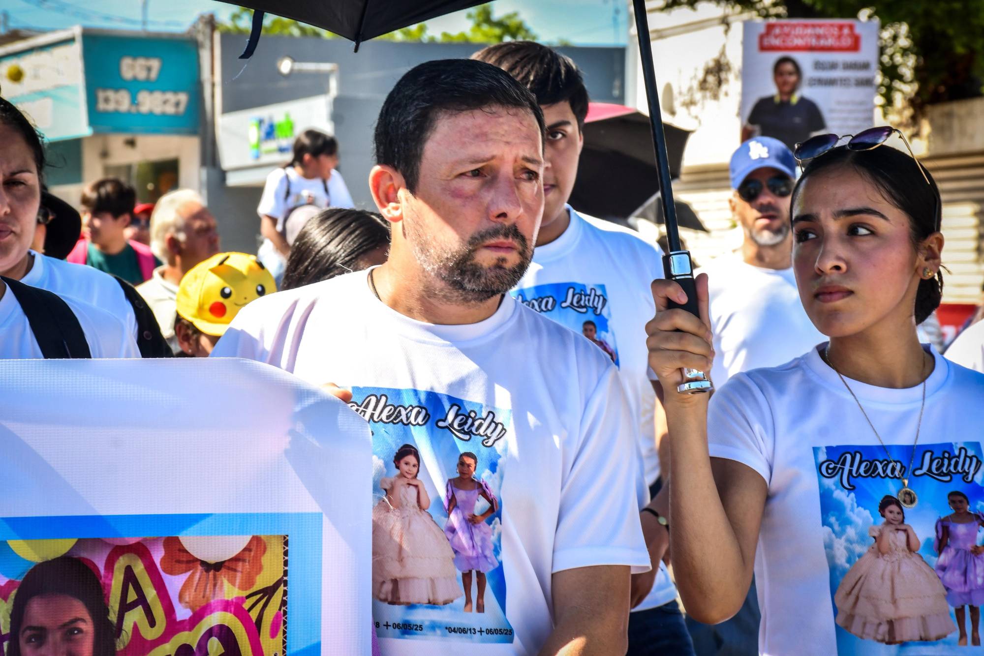 $!Familiares exigen a Sheinbaum justicia por las niñas Leidy y Alexa; fueron víctimas del Ejército, dicen