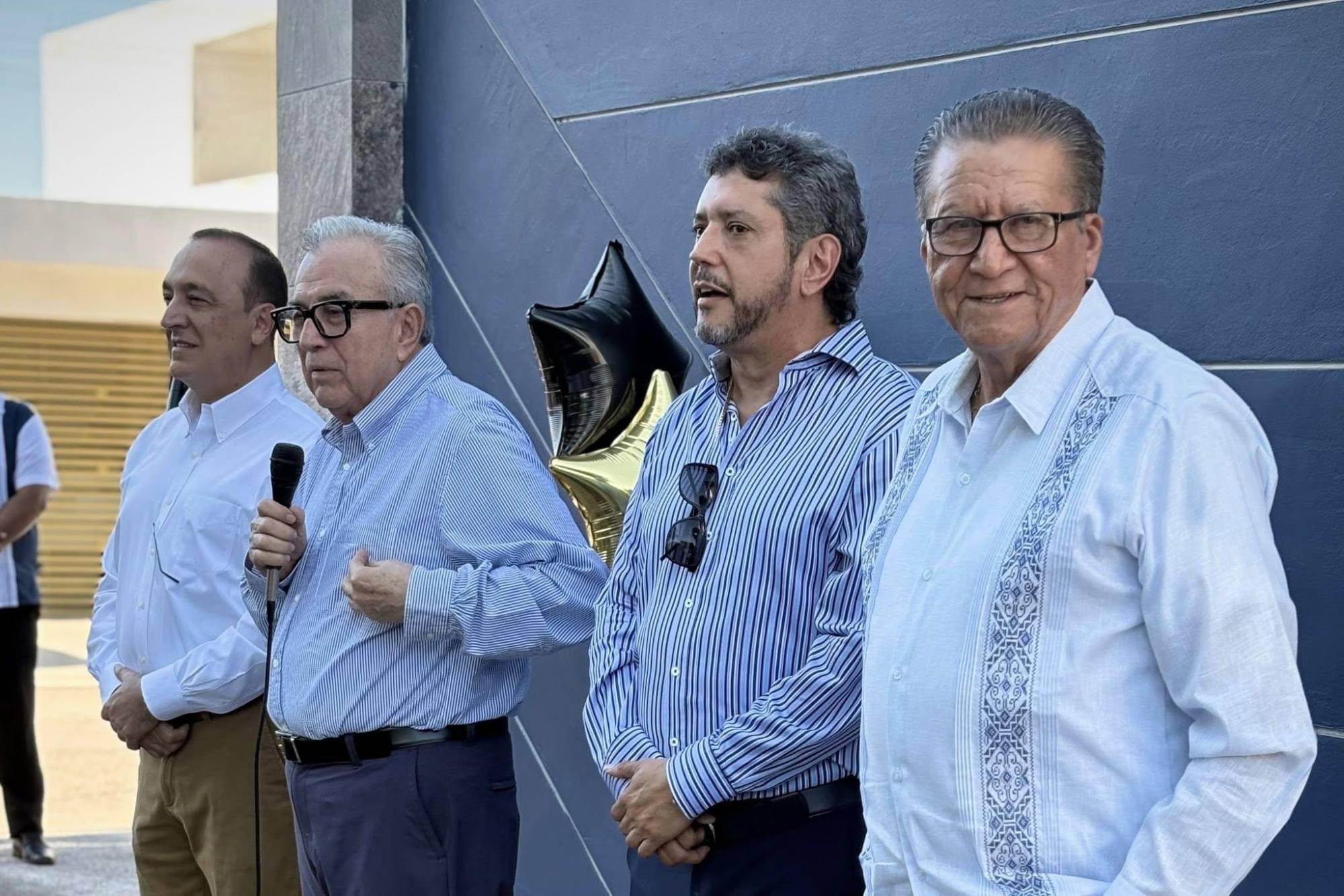 $!‘No tengo nada que hablar con Gobernador de Durango’, dice Rocha Moya por desapariciones en Sinaloa