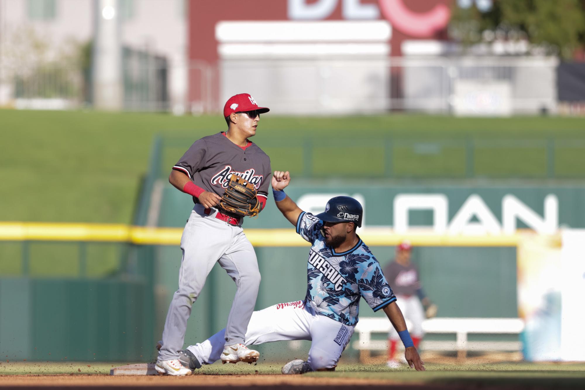 $!Algodoneros de Guasave cae en entradas extras ante Águilas de Mexicali