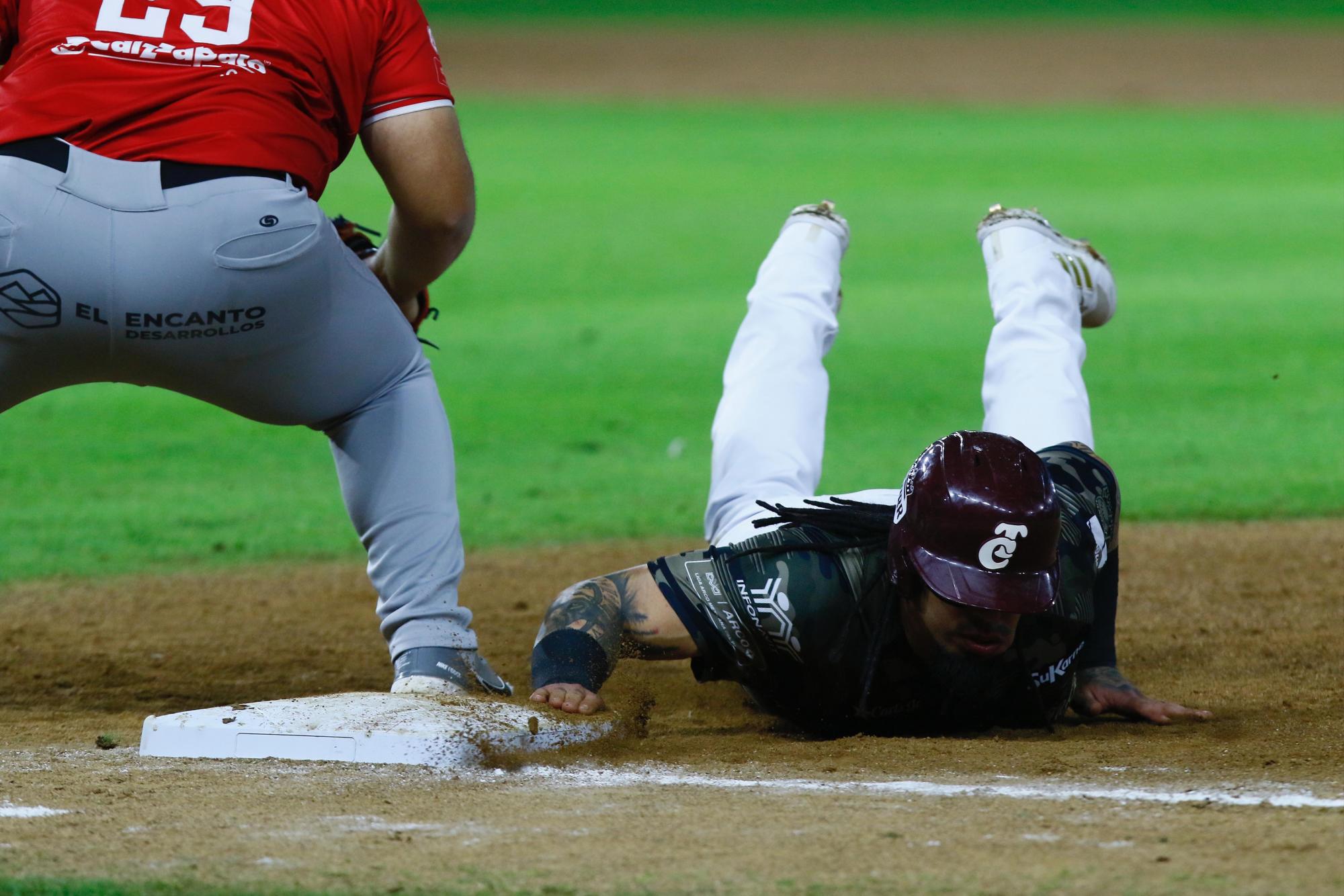 $!Victoria tinta en sangre para Tomateros de Culiacán en la ‘Guerra Civil’