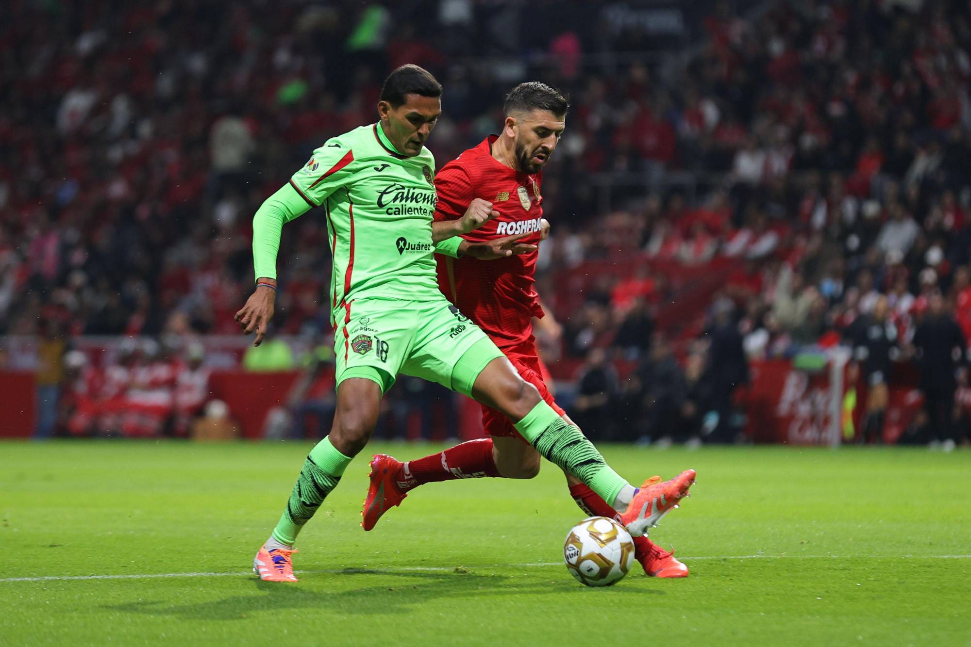 $!Toluca mantiene el global y avanza a semifinales del Apertura 2025