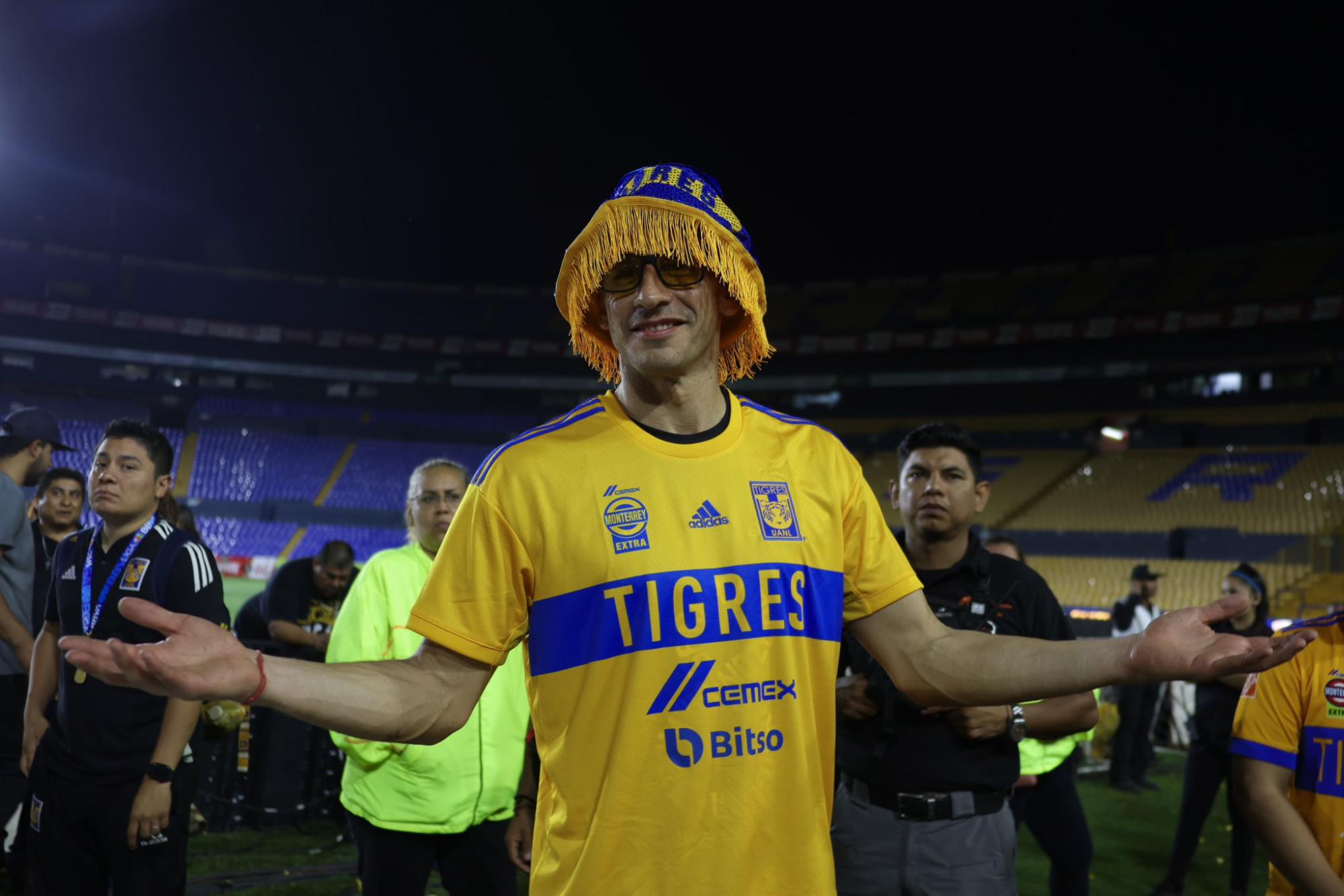 $!Tigres ‘madruga’ para festejar con su afición en el Volcán