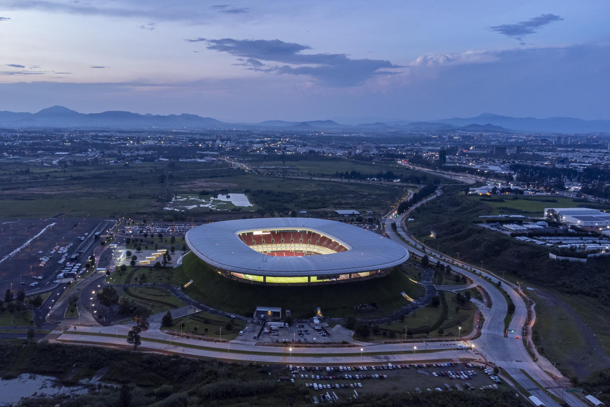 $!Canelo Álvarez pelearía en Jalisco ante John Ryder