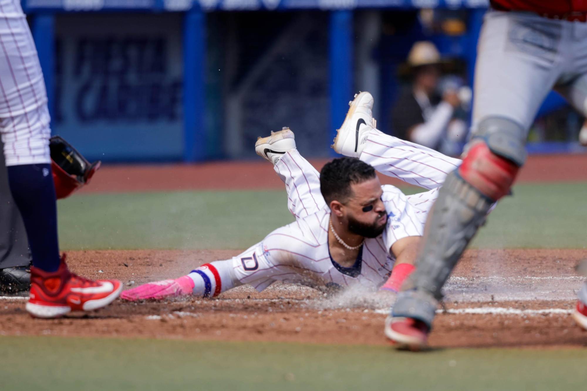 $!Leones del Escogido vence a Federales en histórico duelo de 31 carreras en la Serie del Caribe